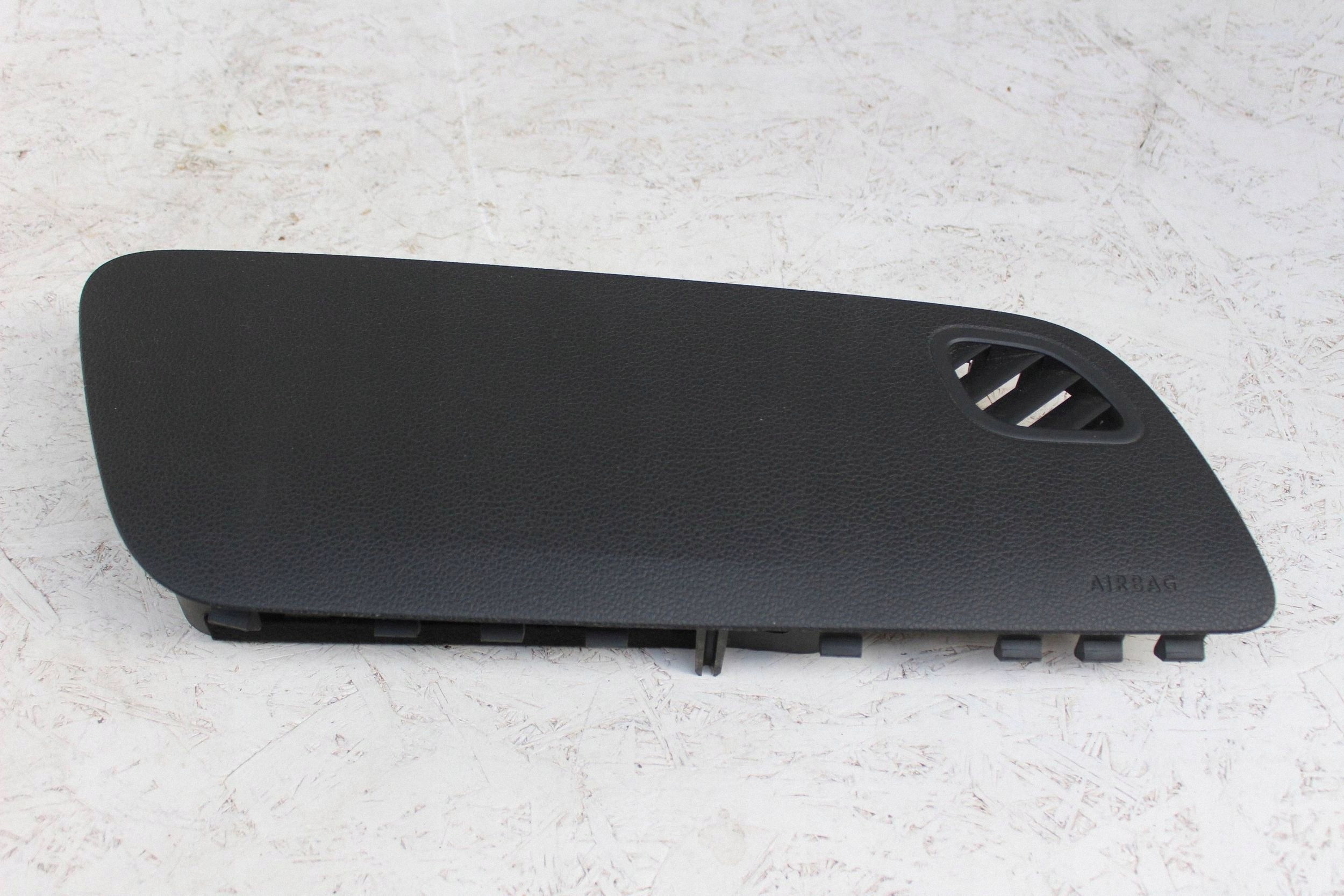 Cache console tableau de bord VW Polo V 6R 6C 6R1880261C image 2