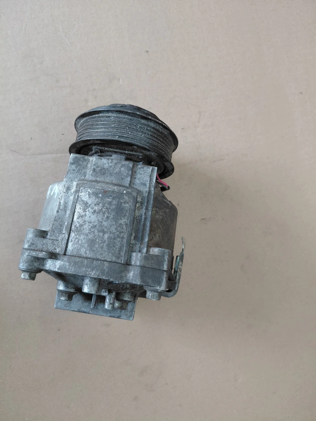 Compressor de AC Opel Mokka A 1.6 16V image 3