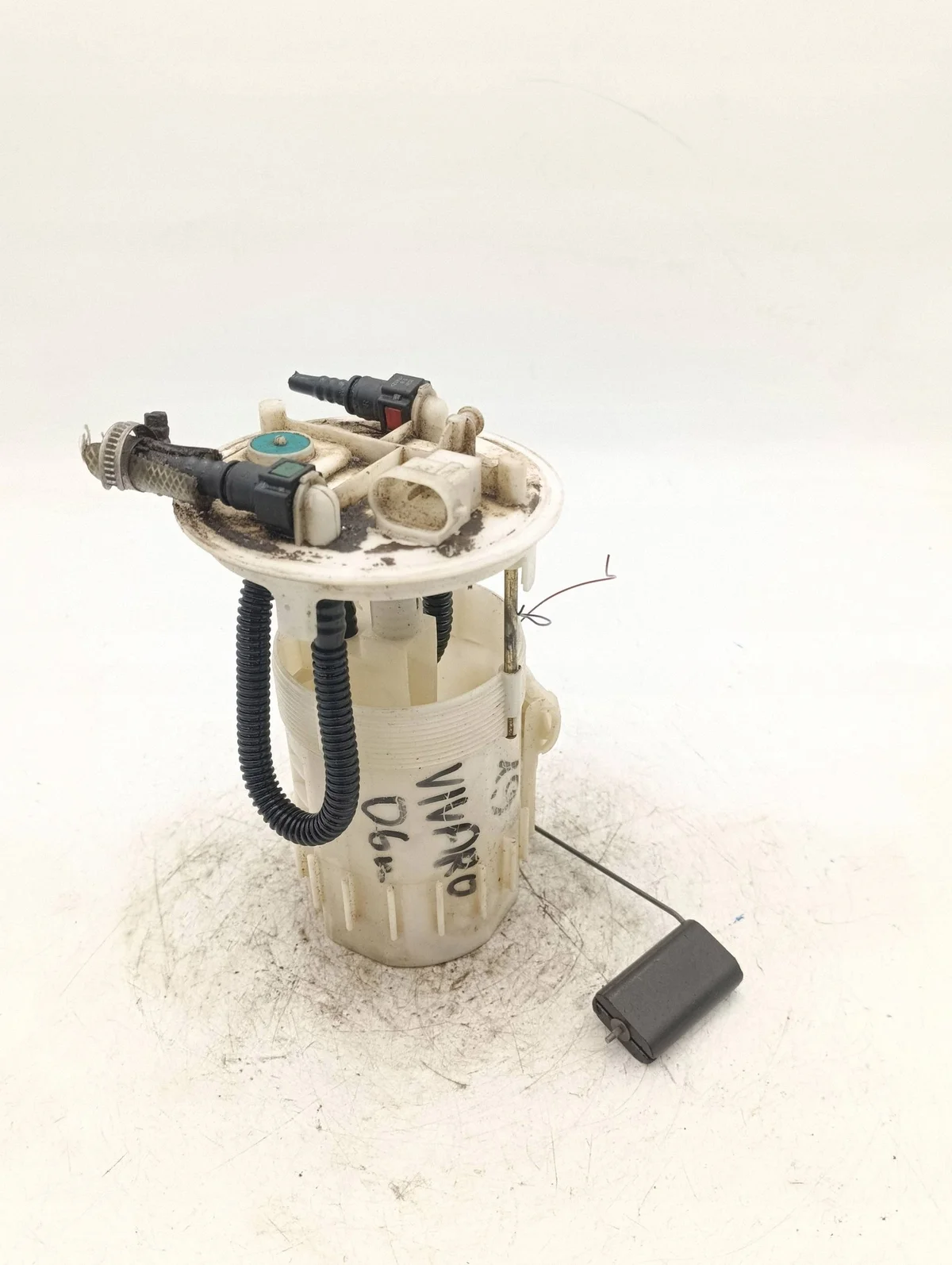 Brandstofpomptank OPEL VIVARO 8200009645B