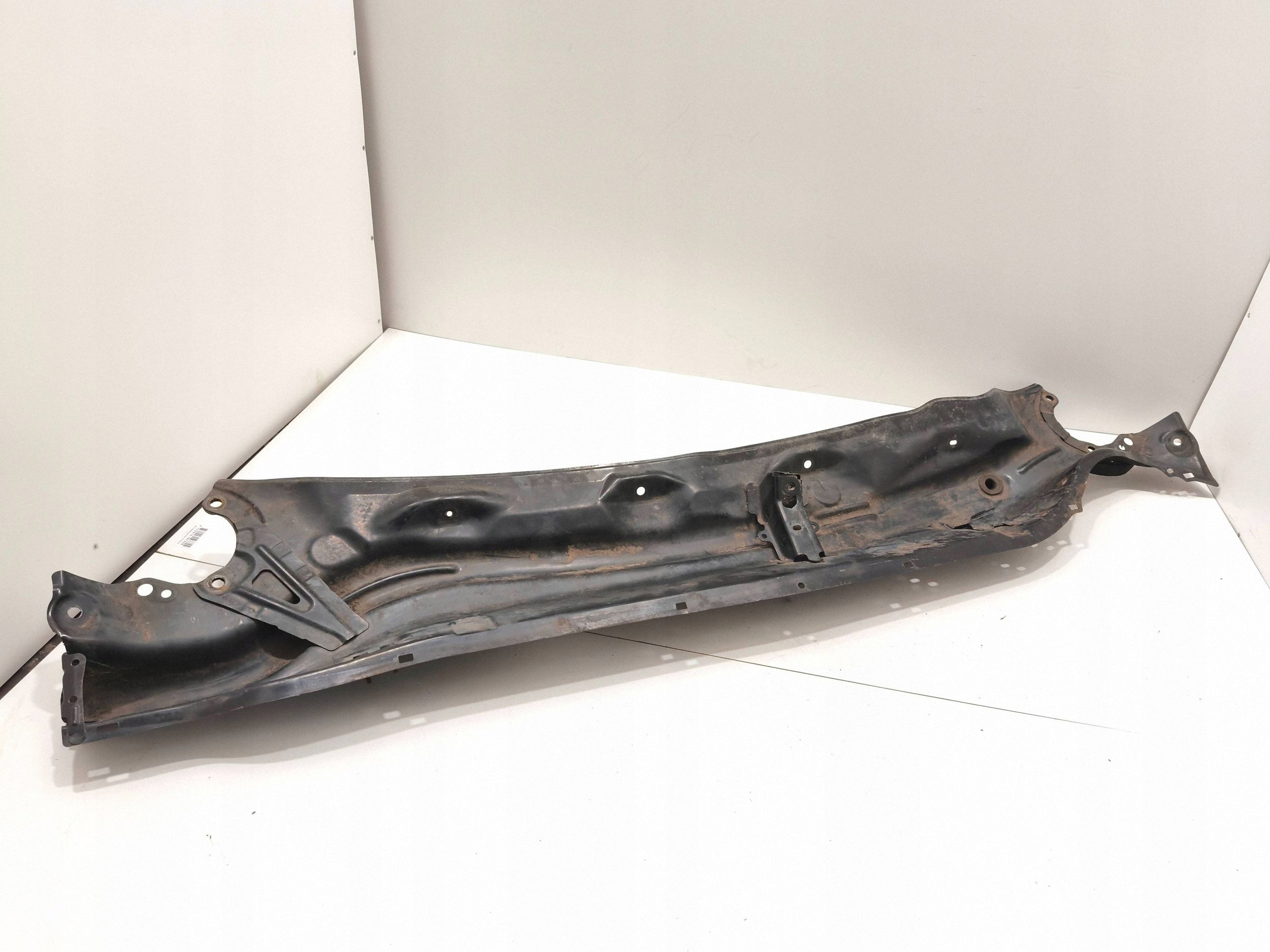 Toyota Sienna III Komora Silnika Teil VLO23395 image 2