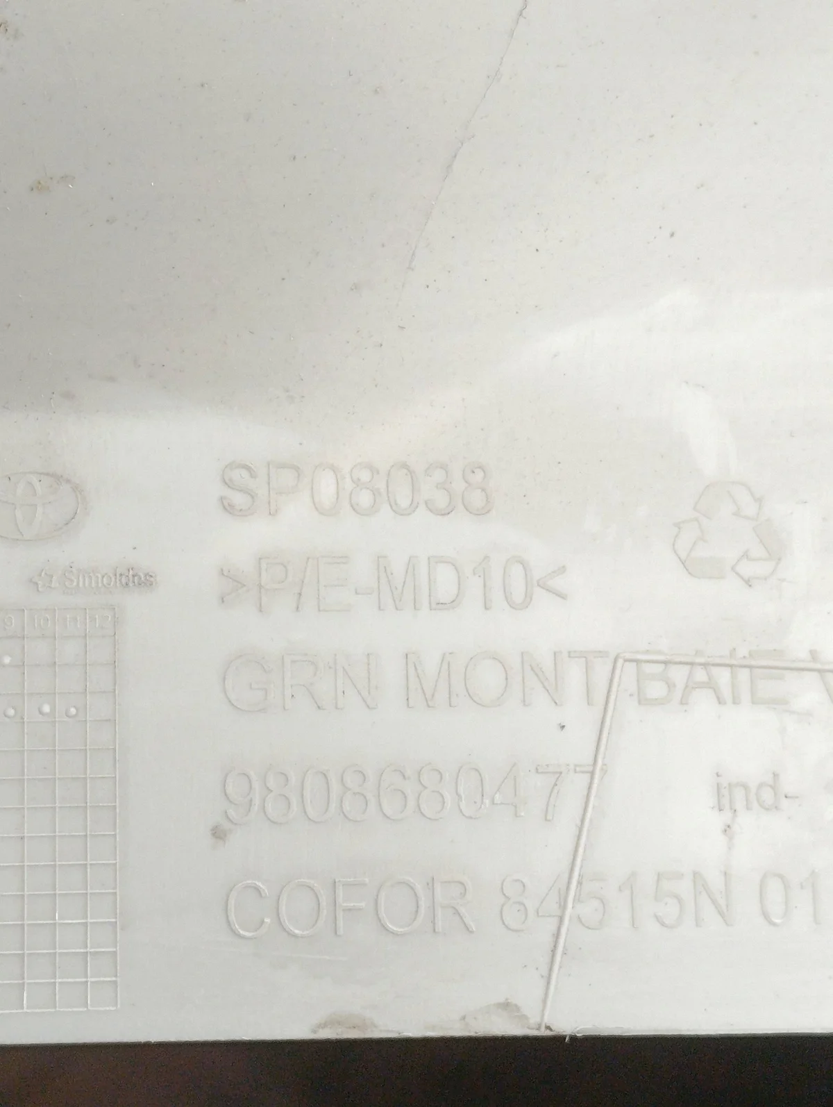 TOYOTA YARIS P21 etupilarin suojus SP08038 image 6