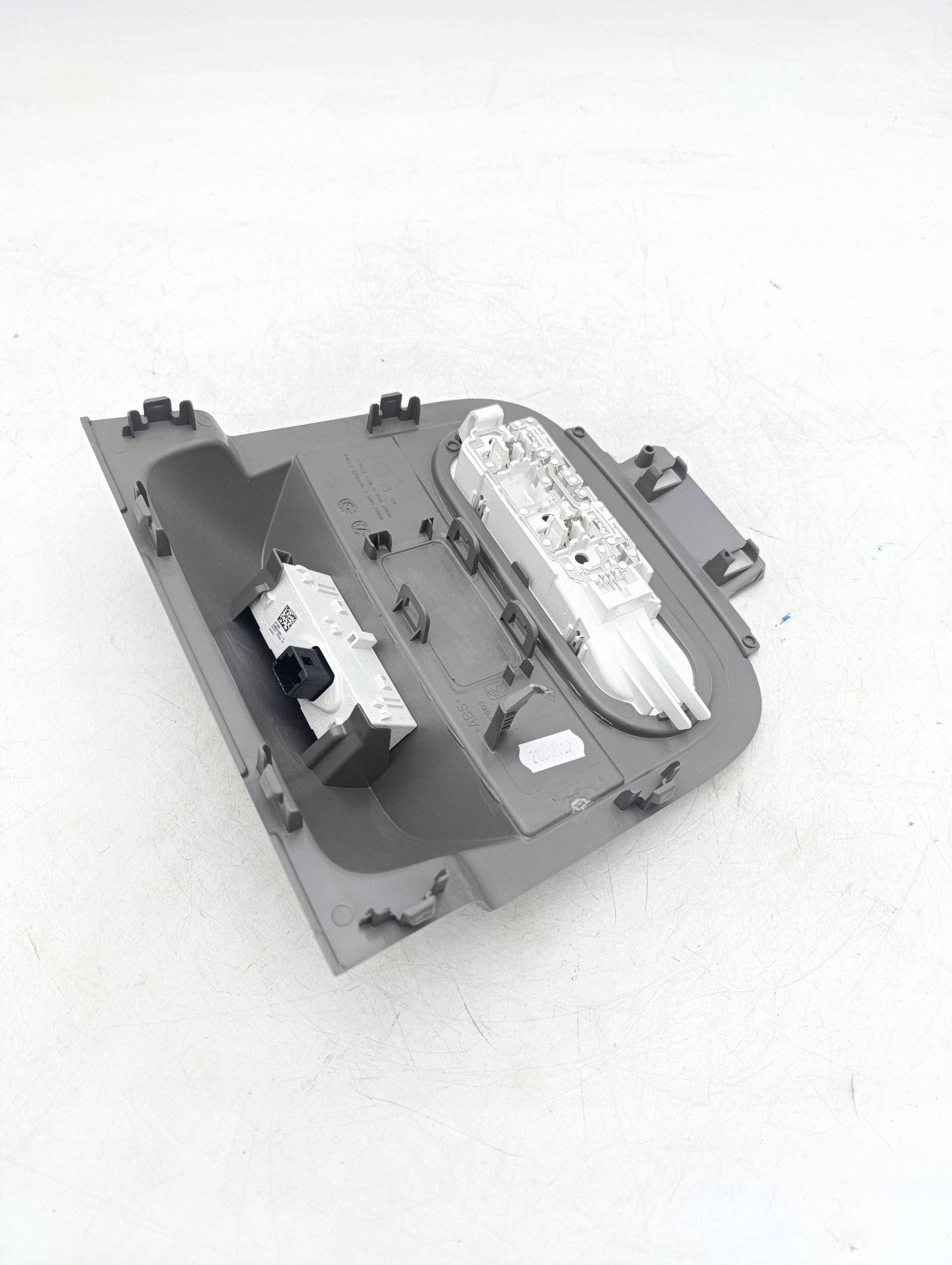 Illuminazione interna RENAULT MASTER III Furgone 703004140 image 4