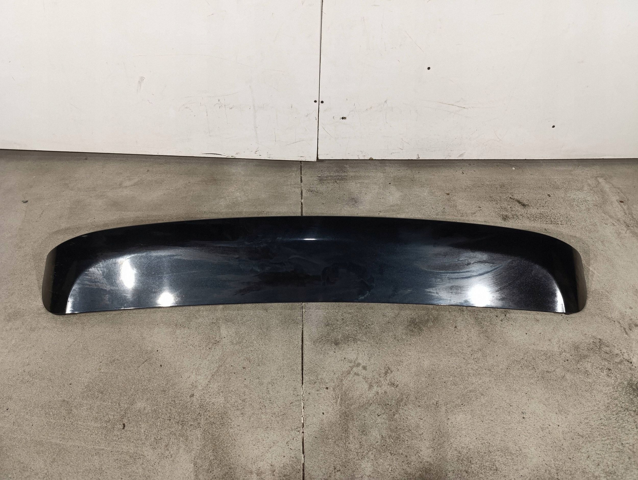 Used Spoiler for Chrysler Pacifica VLO20149 image 2