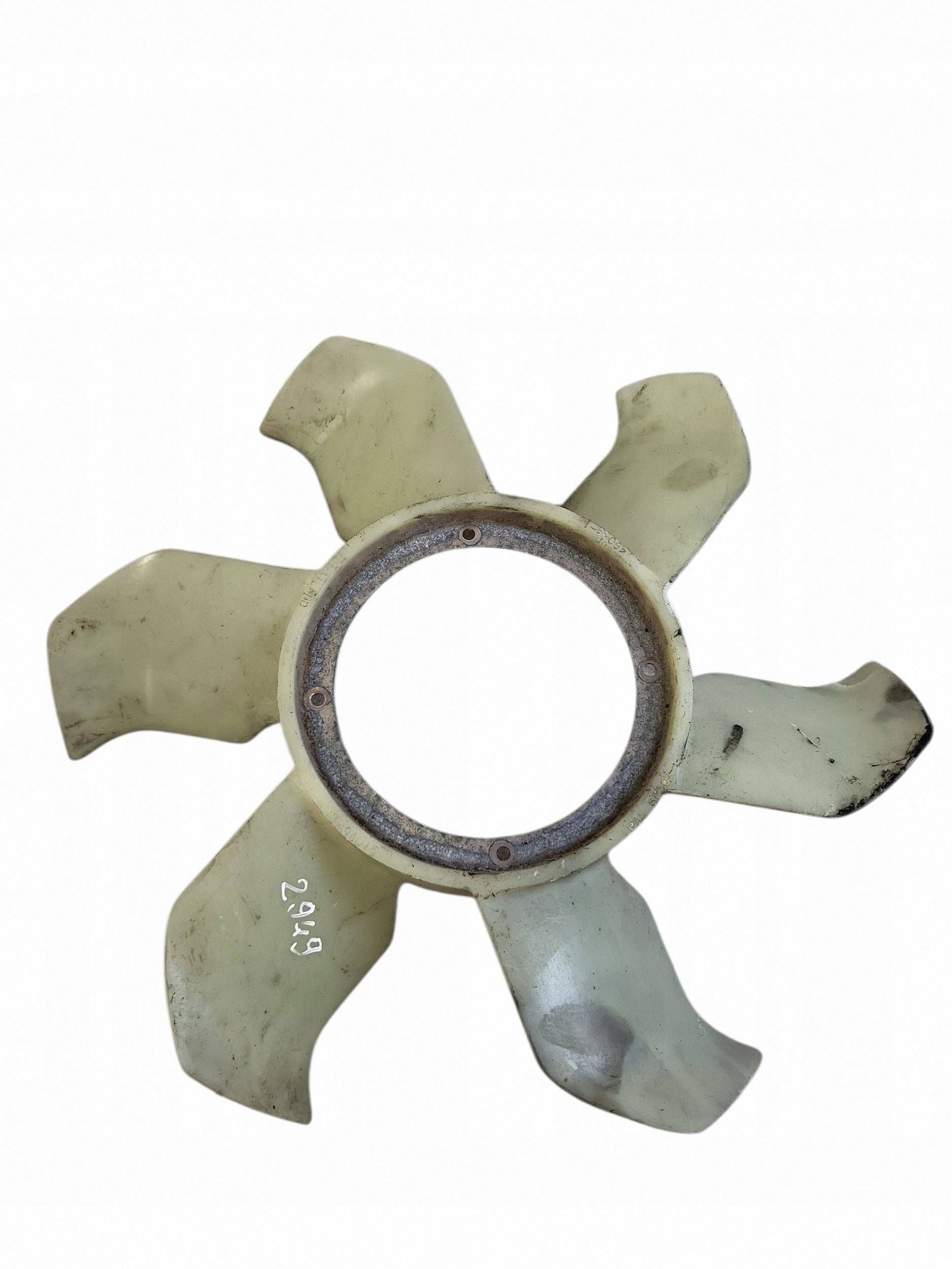 2017 Mitsubishi L200 Ventilator JUT261350 image 2