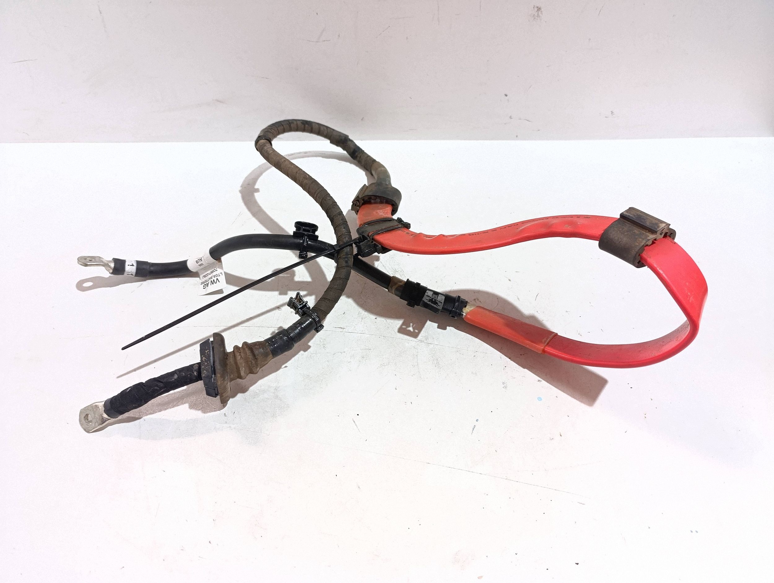 Borne positive Volkswagen Crafter 7C0971228J image 2