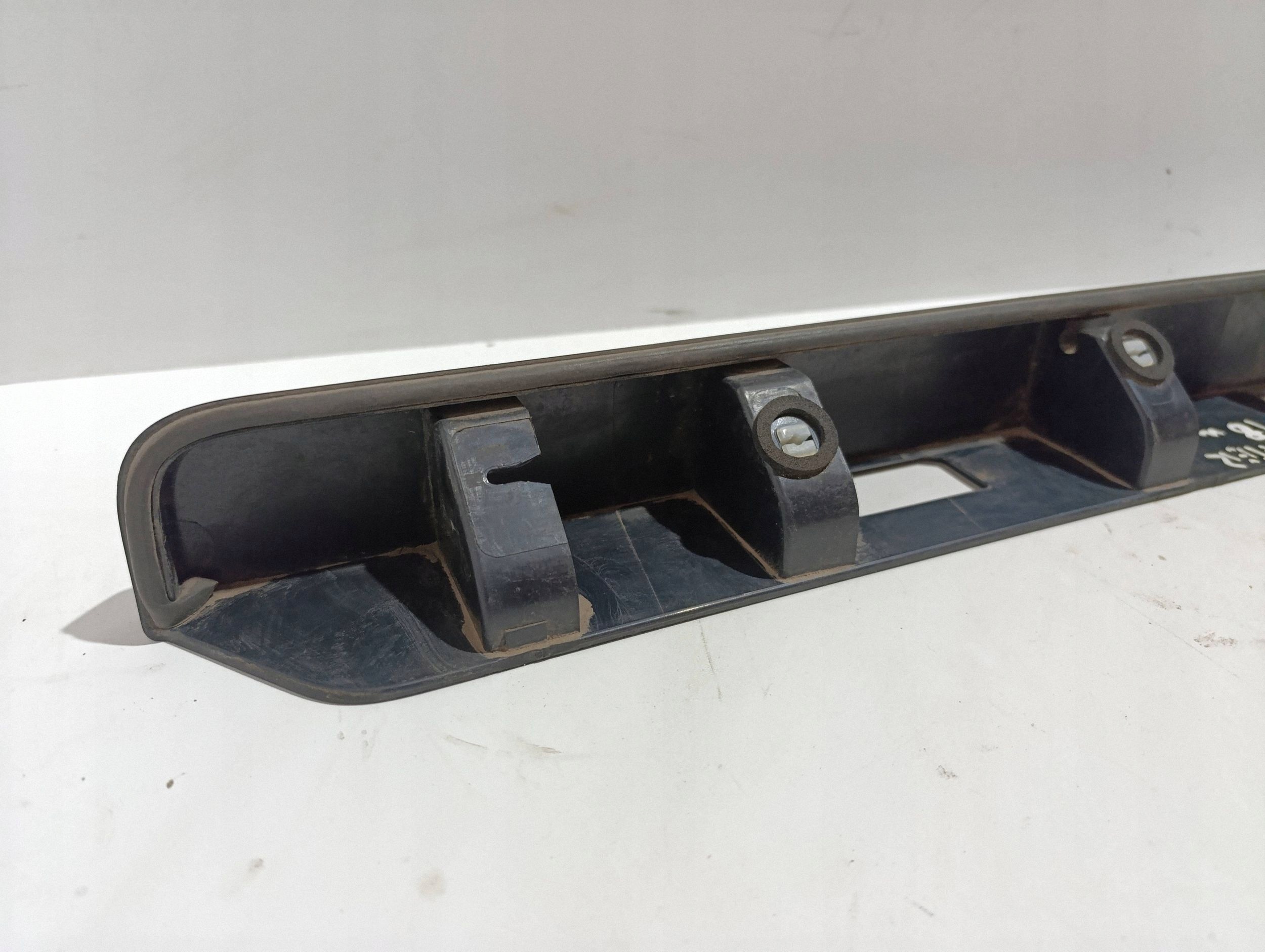 Rekisterikilven valolista VW Crafter OEM VLO17971