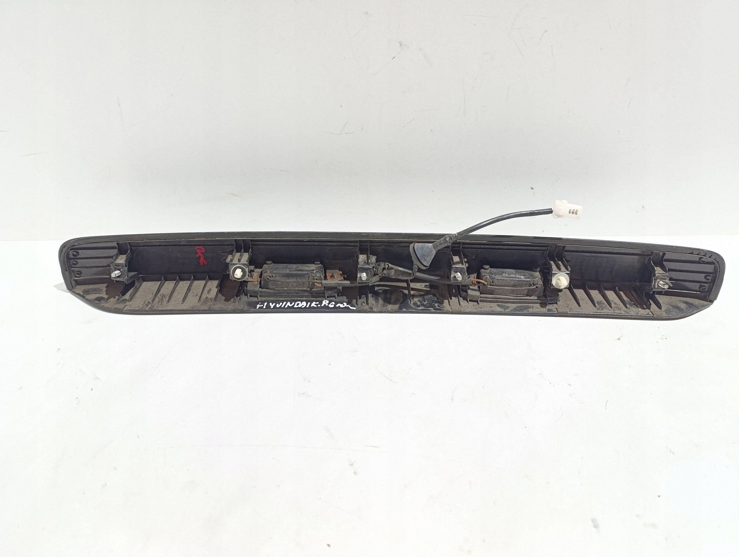 Luz da Placa Hyundai H-1, Starex, Satellite image 4