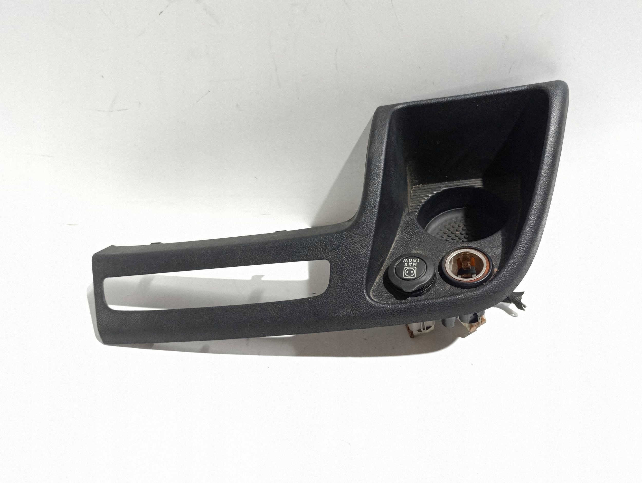 Fiat Ducato Dashboard Bekerhouder ST4408 image 2