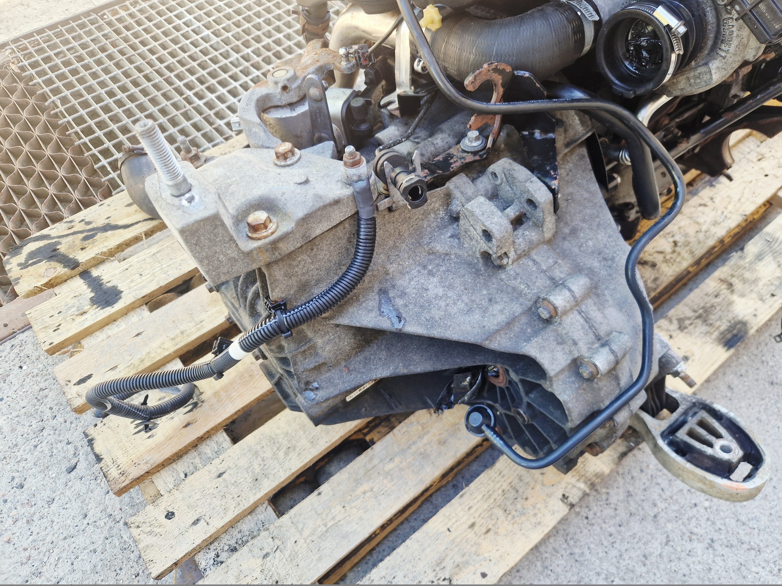 Getriebe Ford Mondeo MK4 1.8 TDCI 6-Gang 7G9R-7008-ZF image 3
