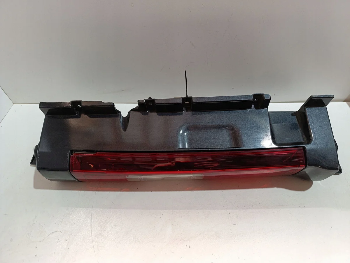 Renault Trafic III Canto Farol Esquerdo Usado image 6