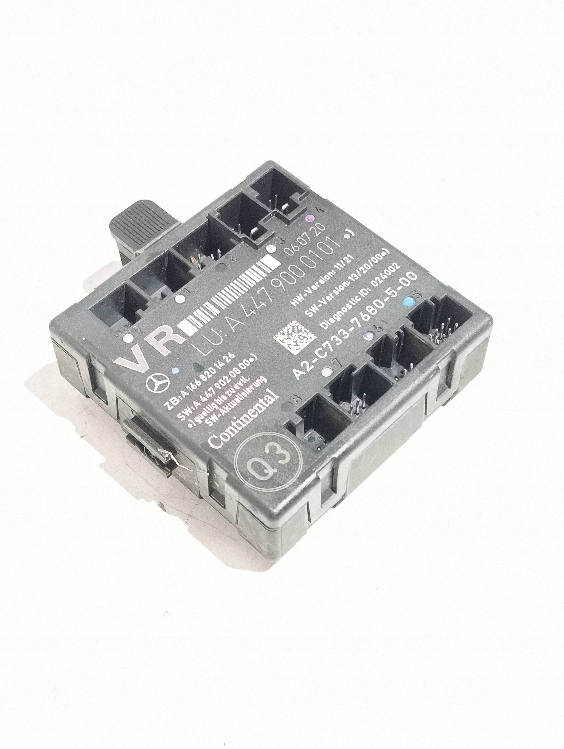 Module porte Vito W447 avant droit A4479000101 image 2