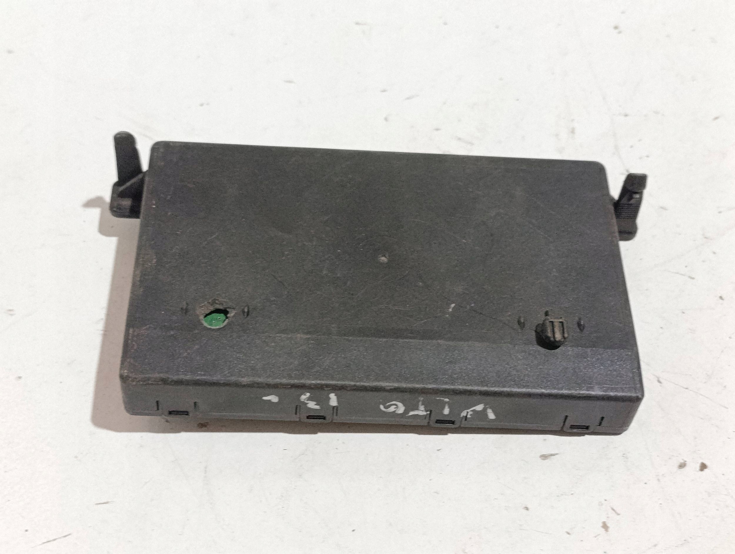 Module Deurcontroller Mercedes-Benz OE 6399003000 image 3