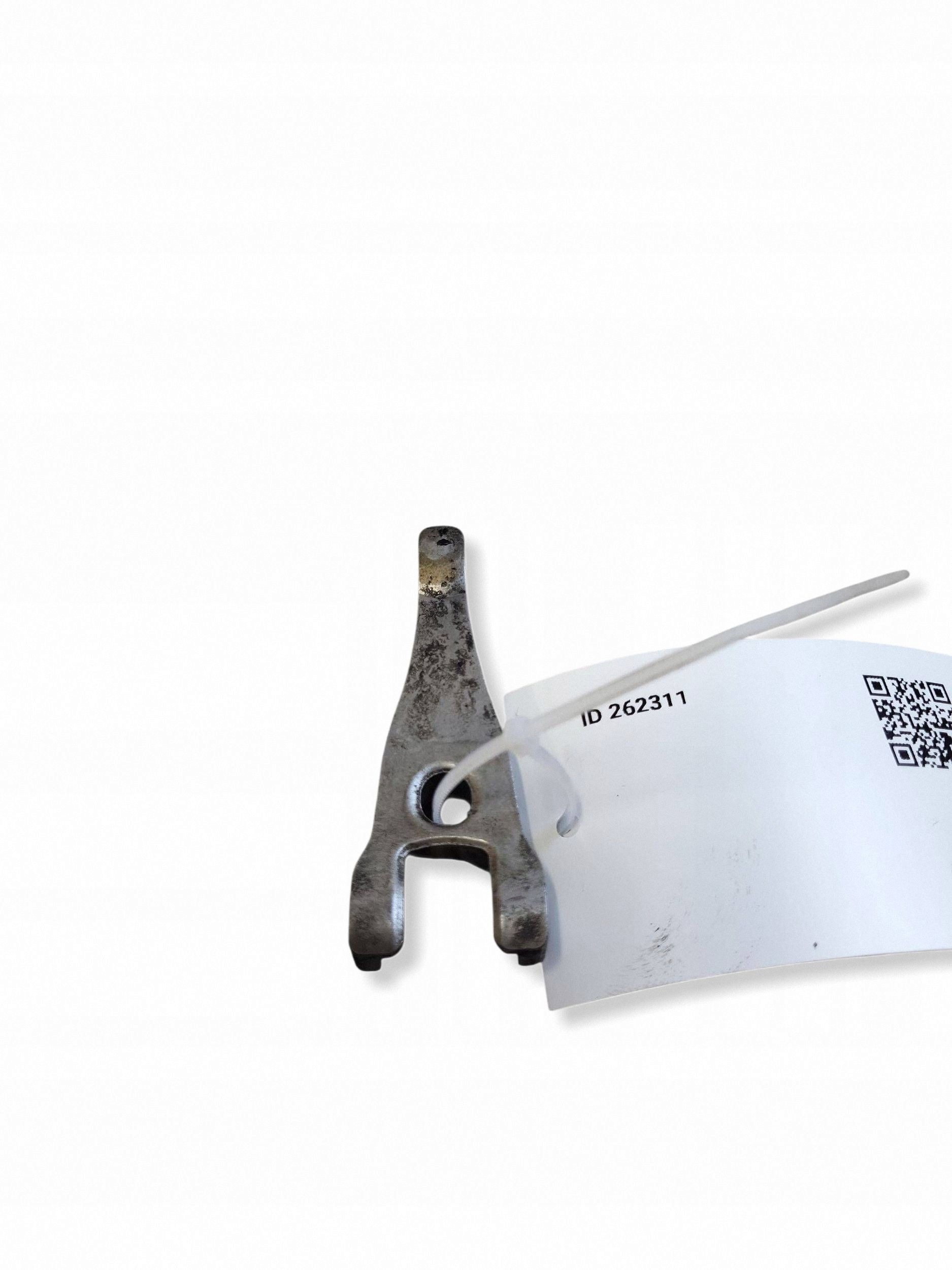 Ford Kuga I JUT262311 Support d'injecteur image 3