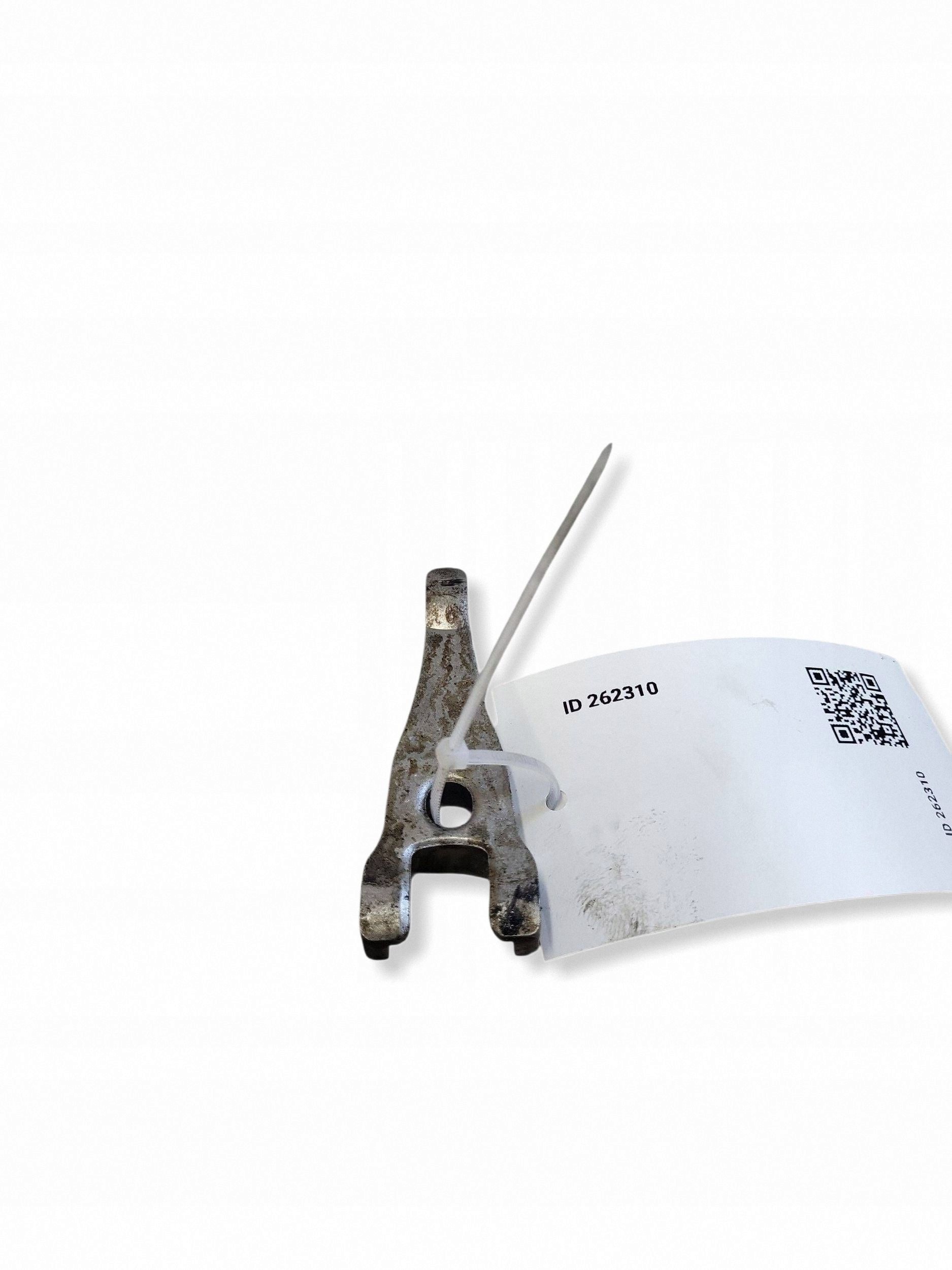 Ford Kuga I 2011 Support d'injecteur JUT262310 image 3