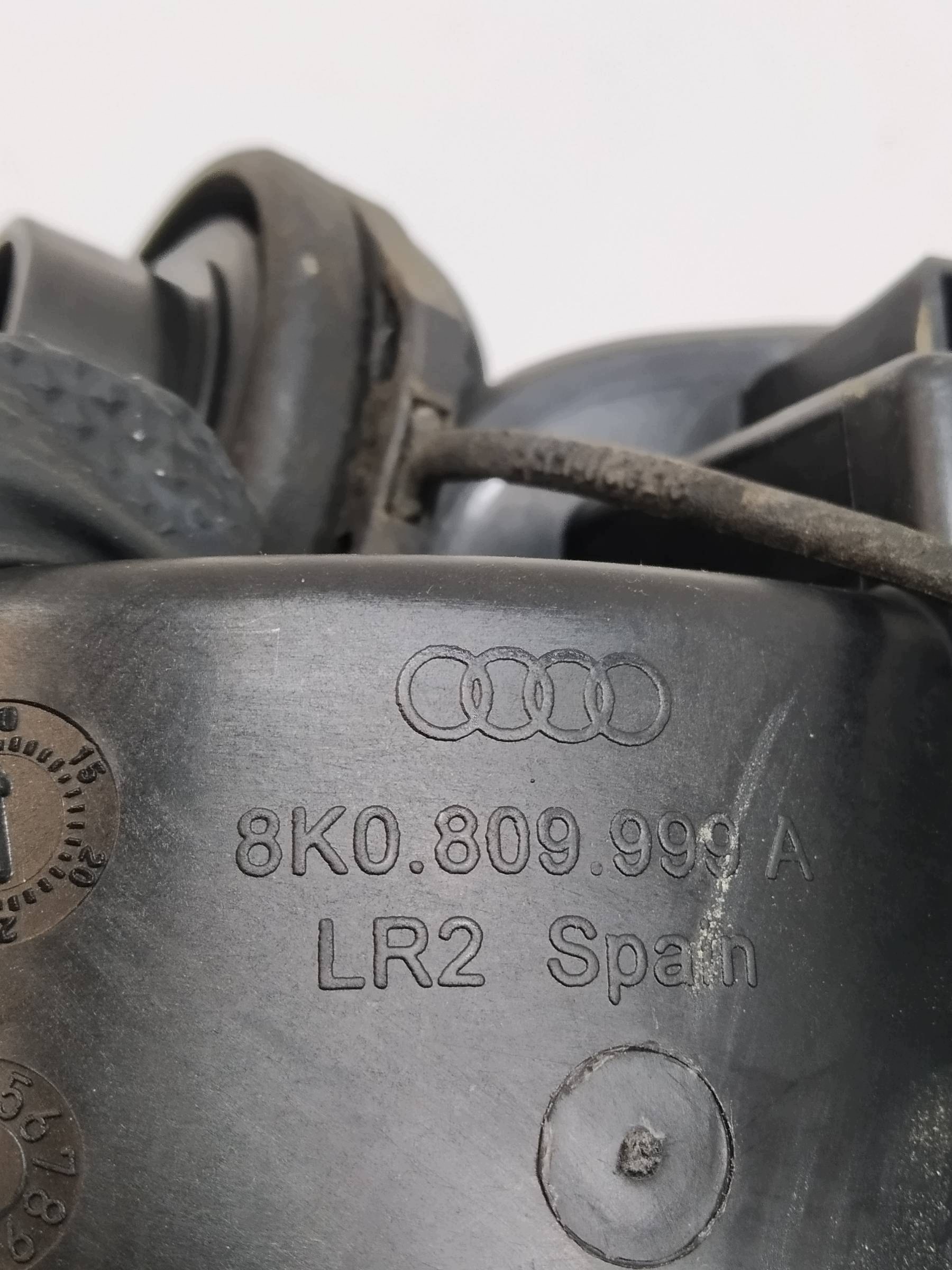 Tampa Tanque Combustível Audi A4 B8 Usada image 4