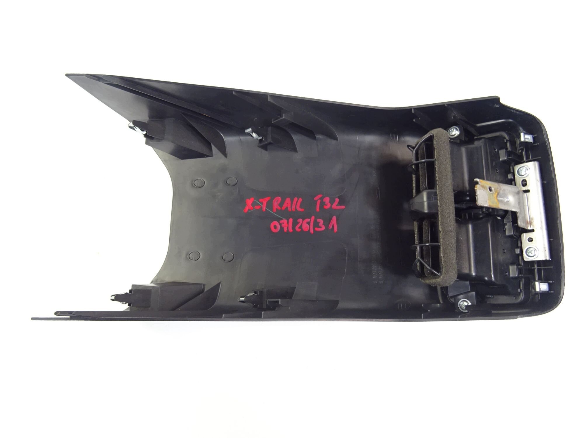 Nissan X-Trail T32 Rejilla Ventilación Trasera image 9