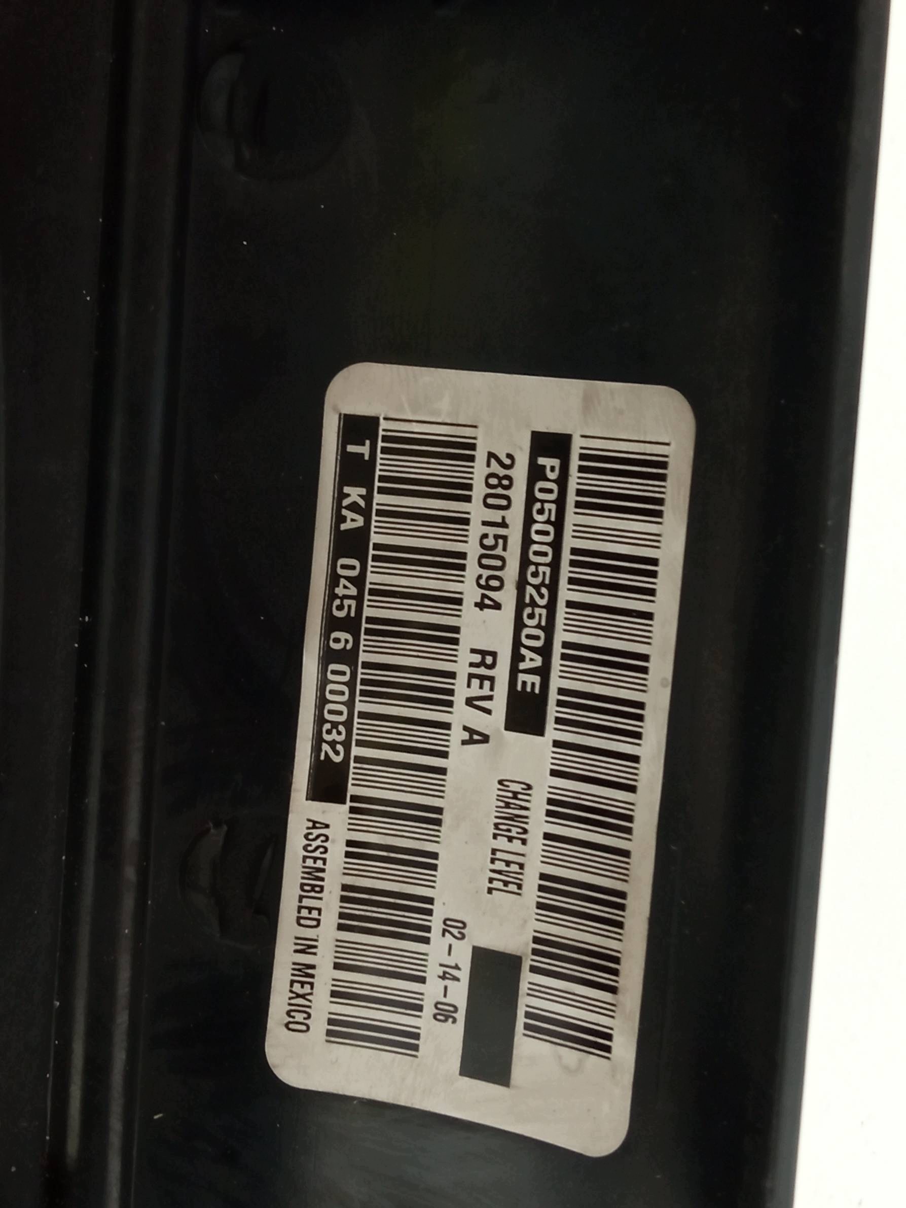 Radioblende Chrysler Voyager IV P05005250AE image 3