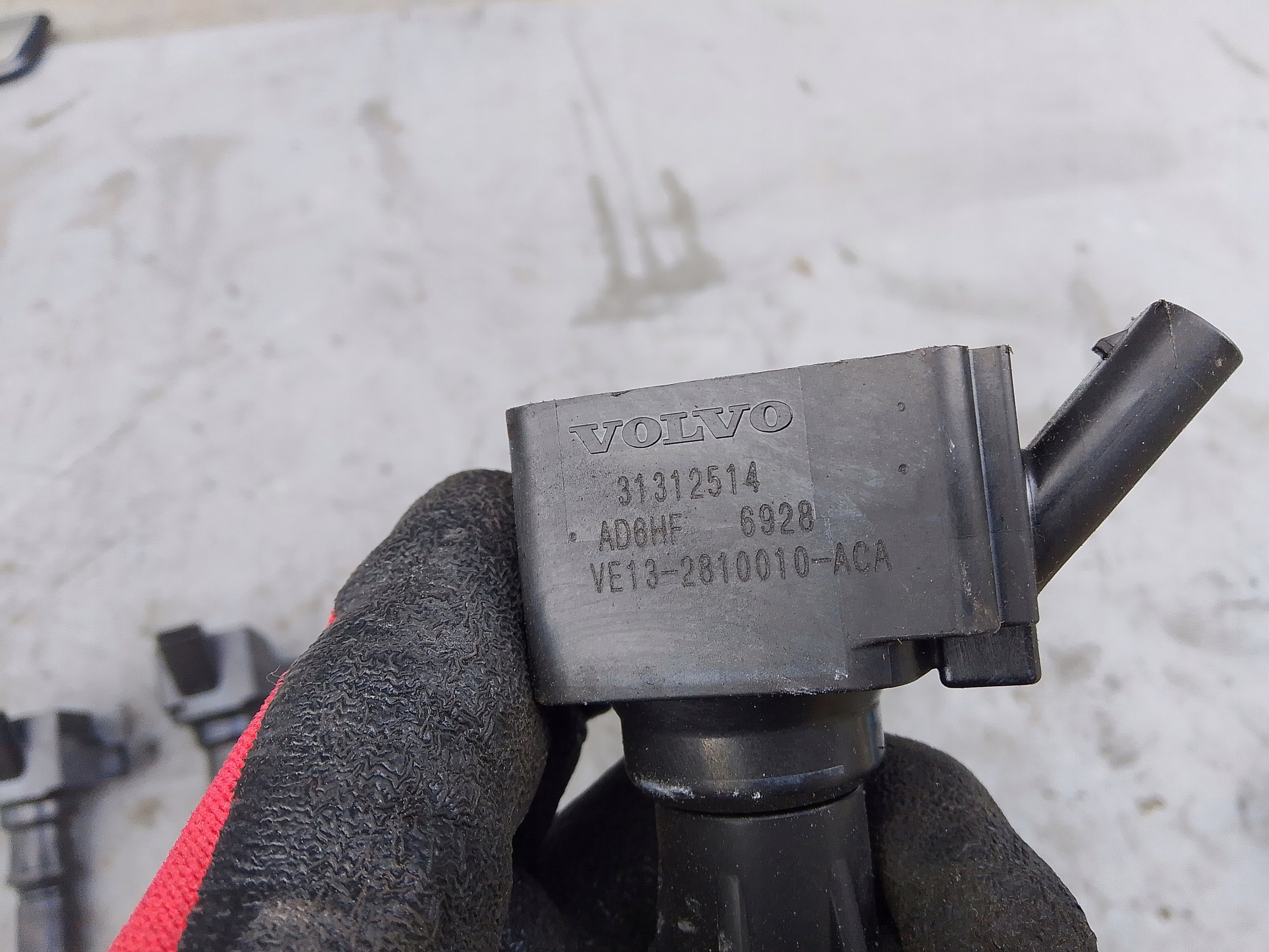 Sytytyspuola Volvo V60 31358940 OEM 31312514