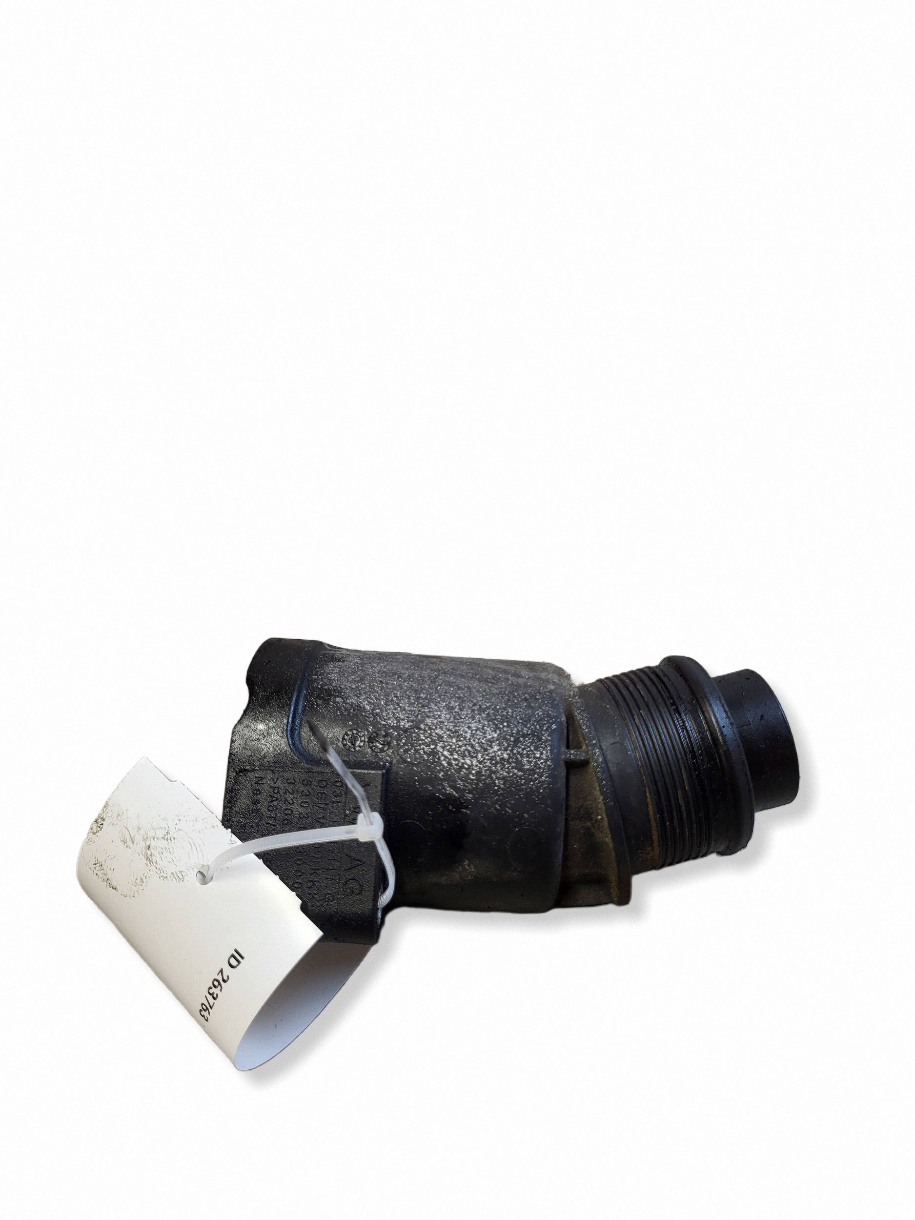 Résonateur Audi A6 C6 03L131111G image 2