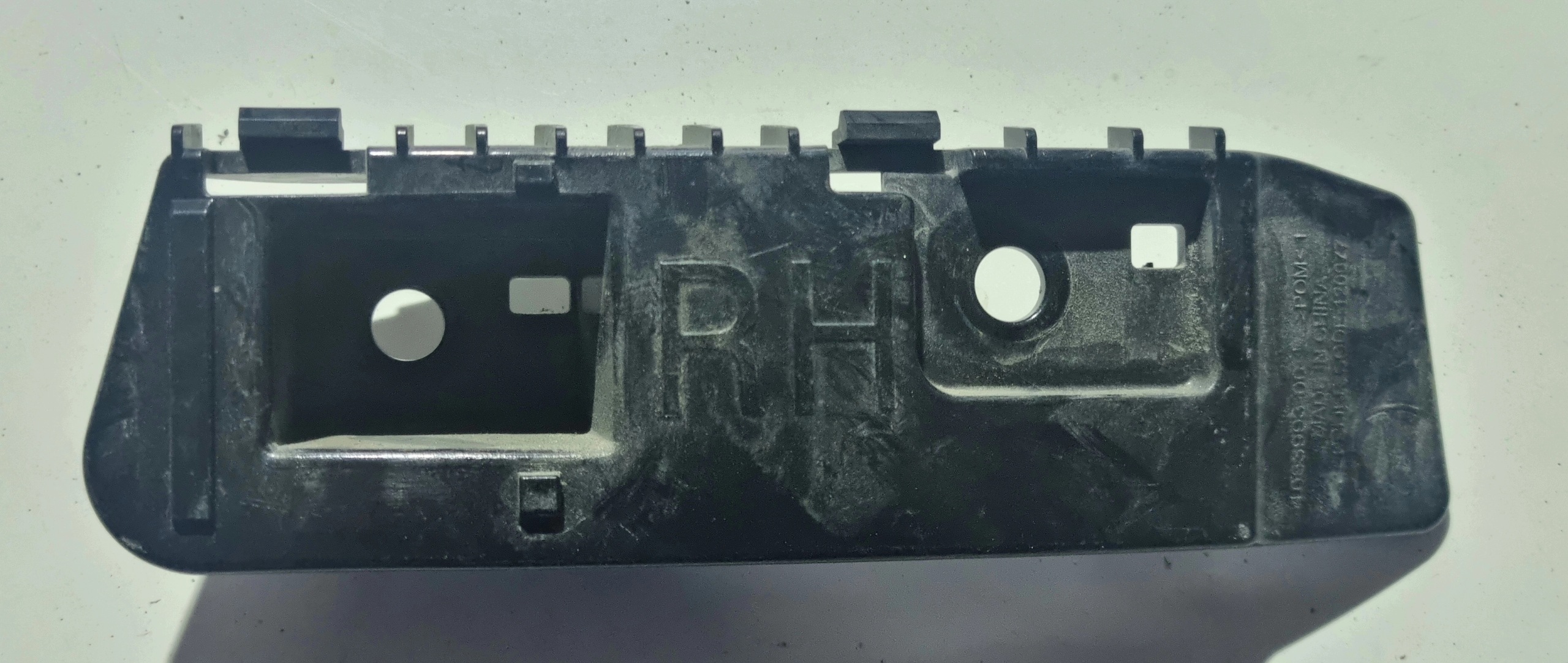 Support pare-chocs arrière droit Tesla 3 image 2