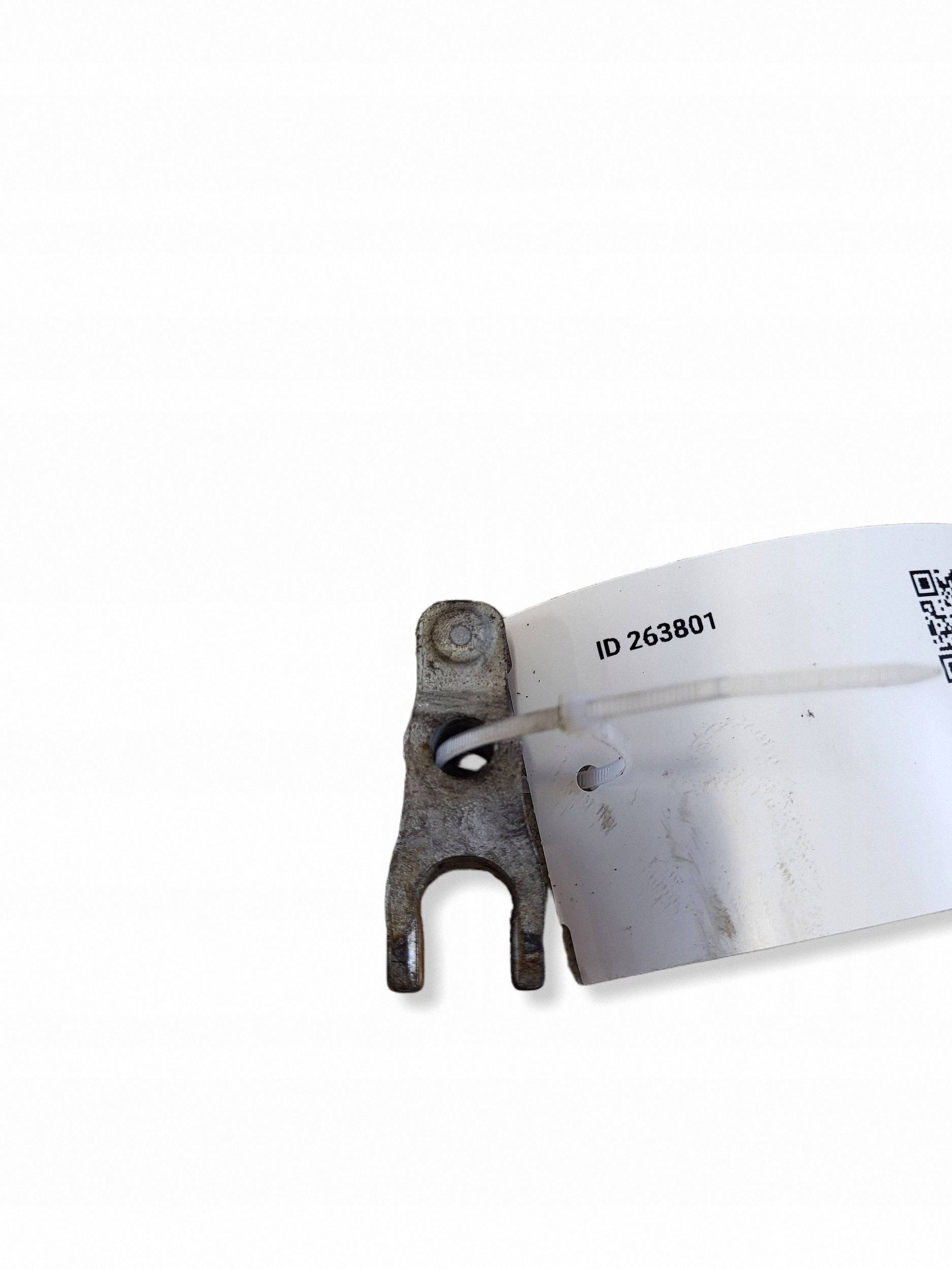 Soporte Inyector Opel Zafira 2011 JUT263801 image 3