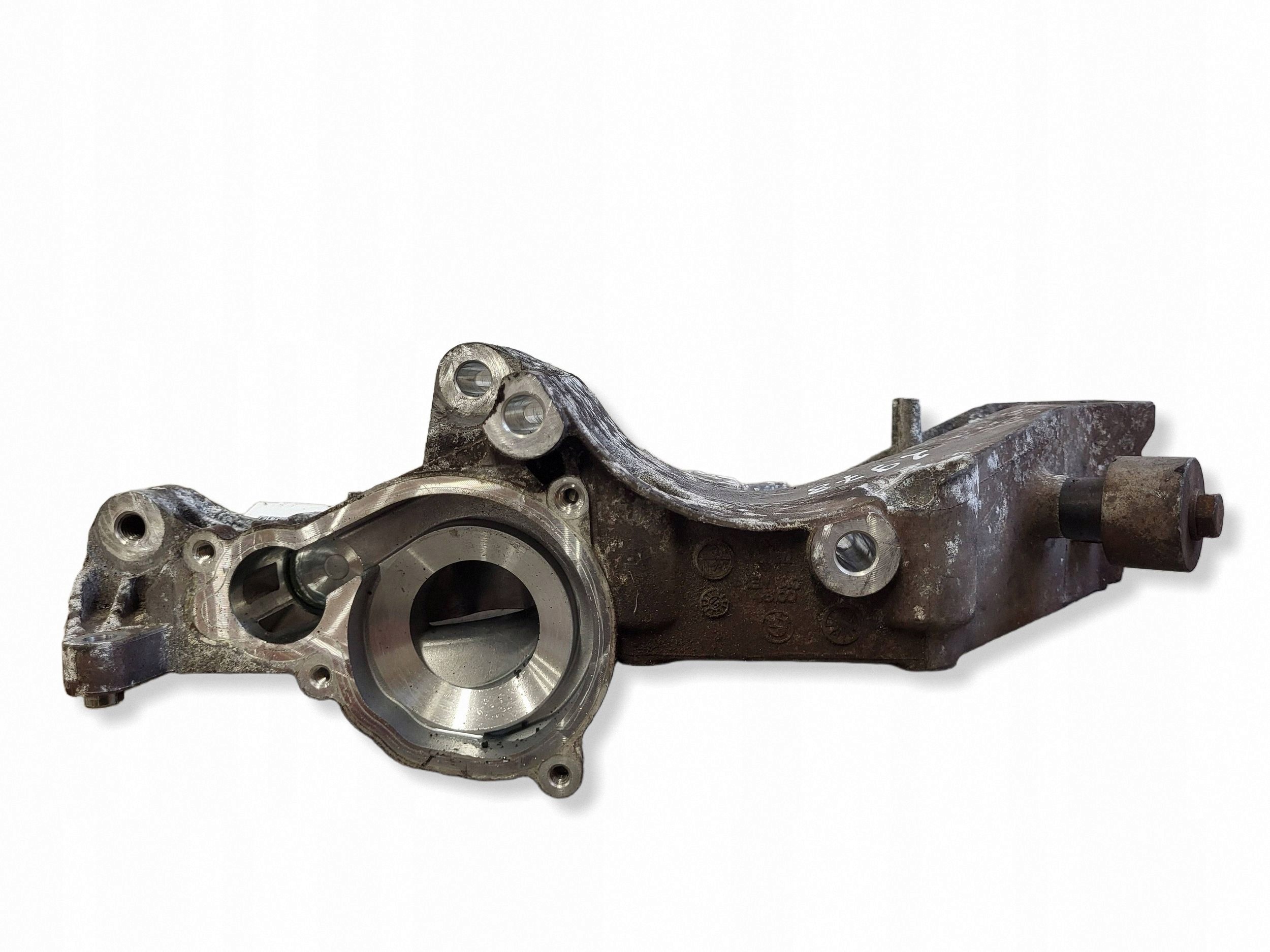 BMW 1 F20 F21 Alternator Bracket 8575695 image 3