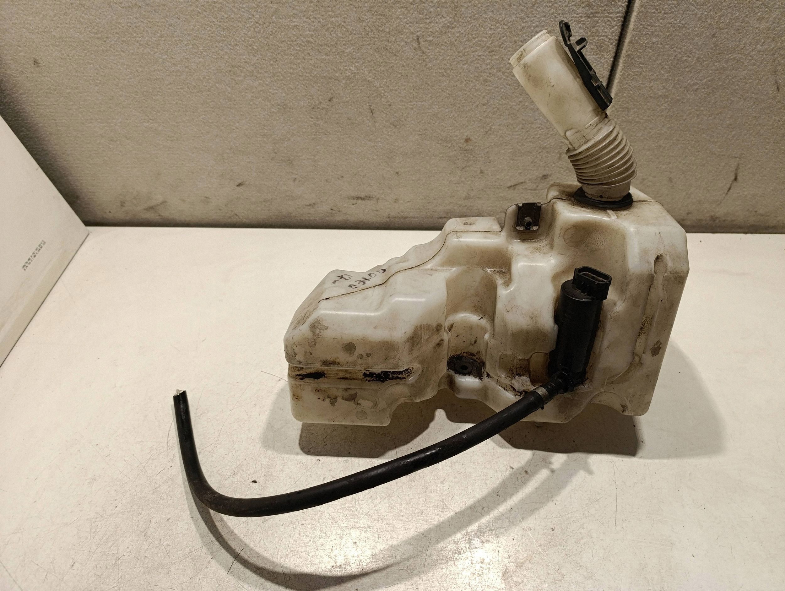 Scheibenwaschbehälter Peugeot Boxer VLO14848 image 2