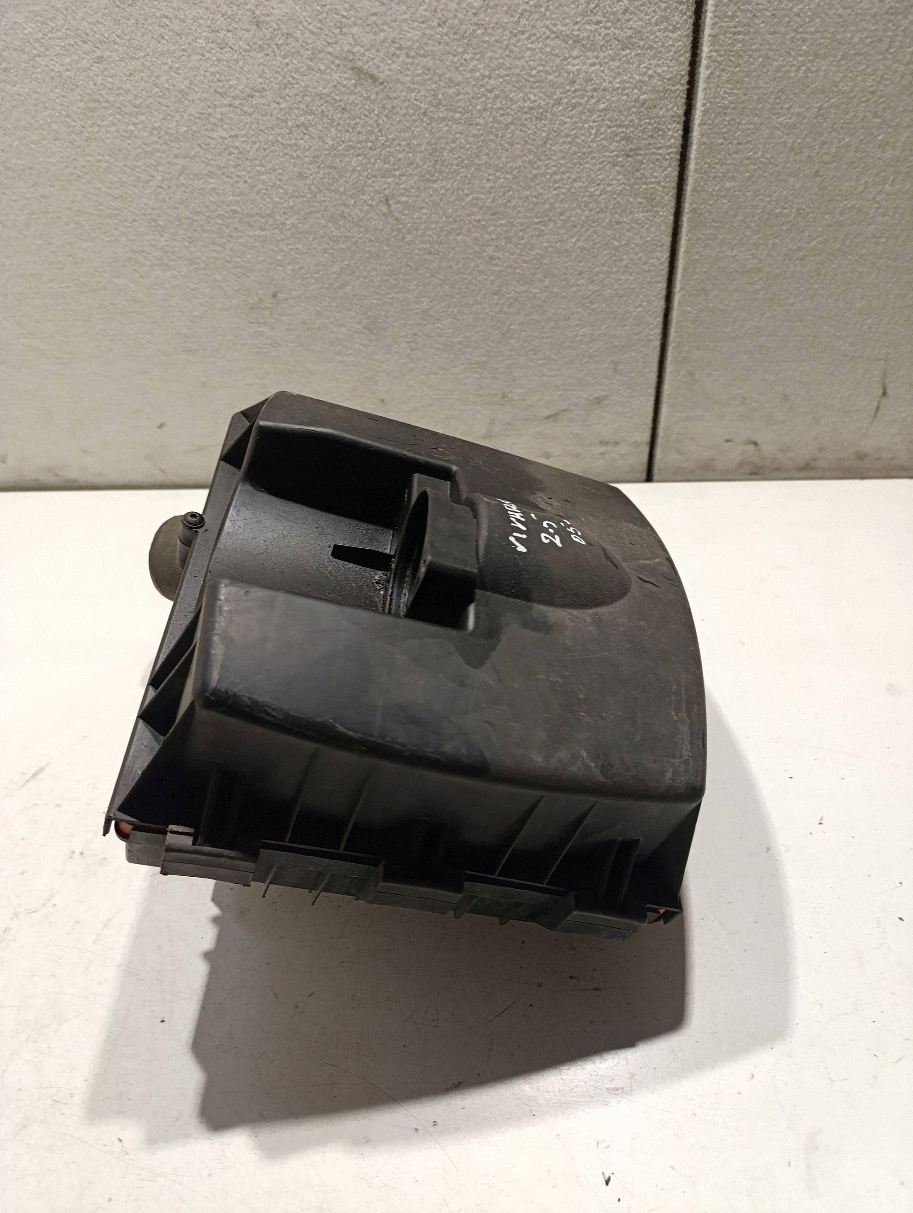 Air Filter Housing Opel Vivaro A 2.5