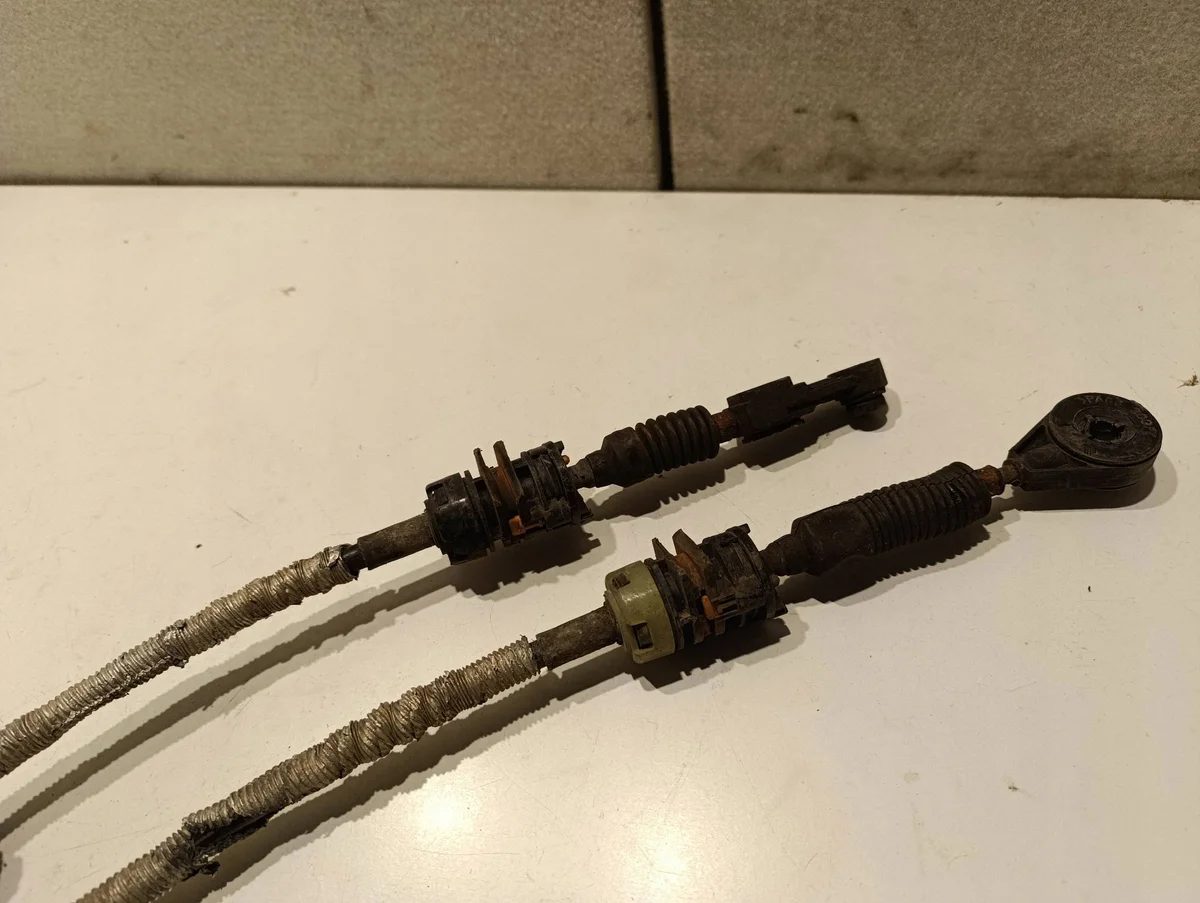 Ford Transit Gear Shift Cables Used image 4