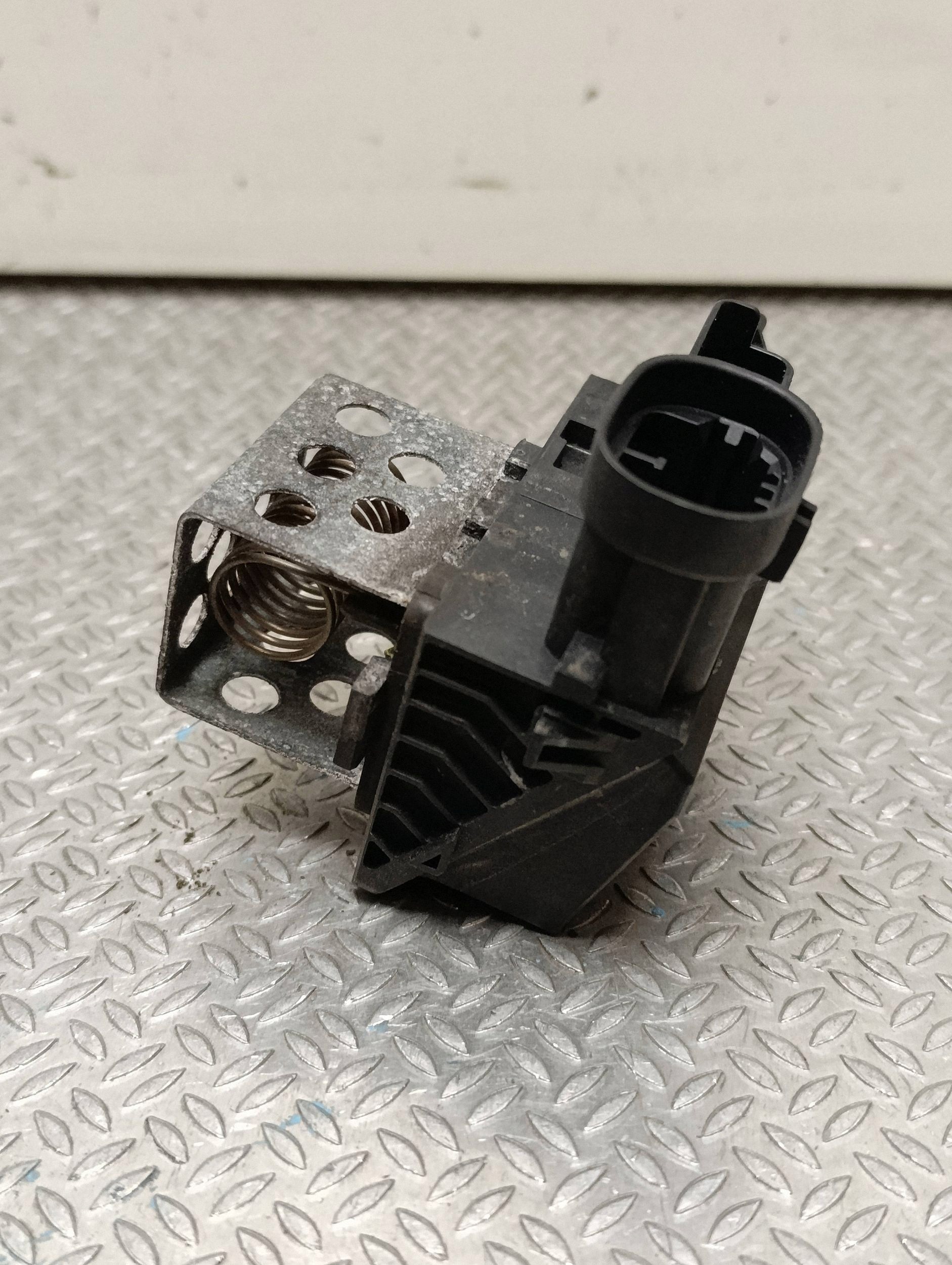 Weerstand blower Peugeot Partner III F2182015 image 2