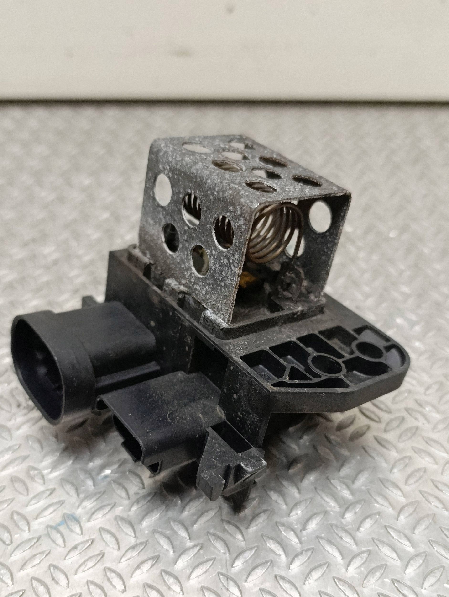 Weerstand blower Peugeot Partner III F2182015 image 4