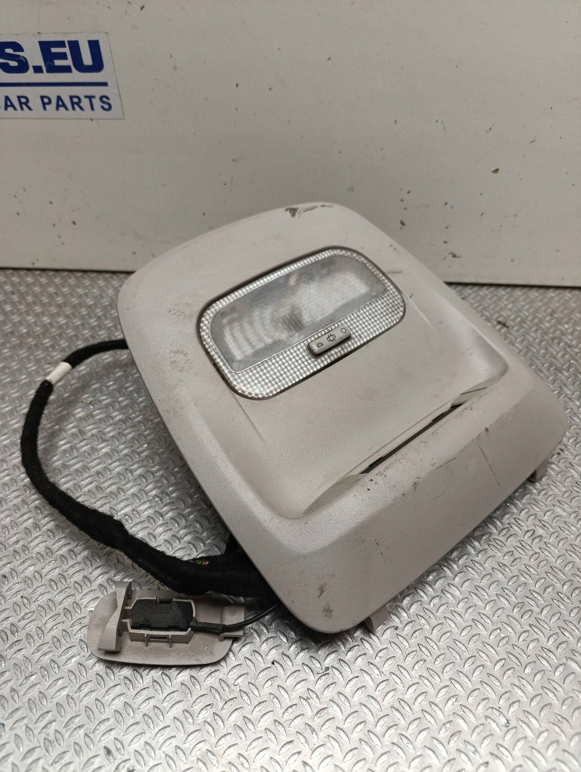 Sisävalaistus PEUGEOT EXPERT FURGON 98146302BJ 2017