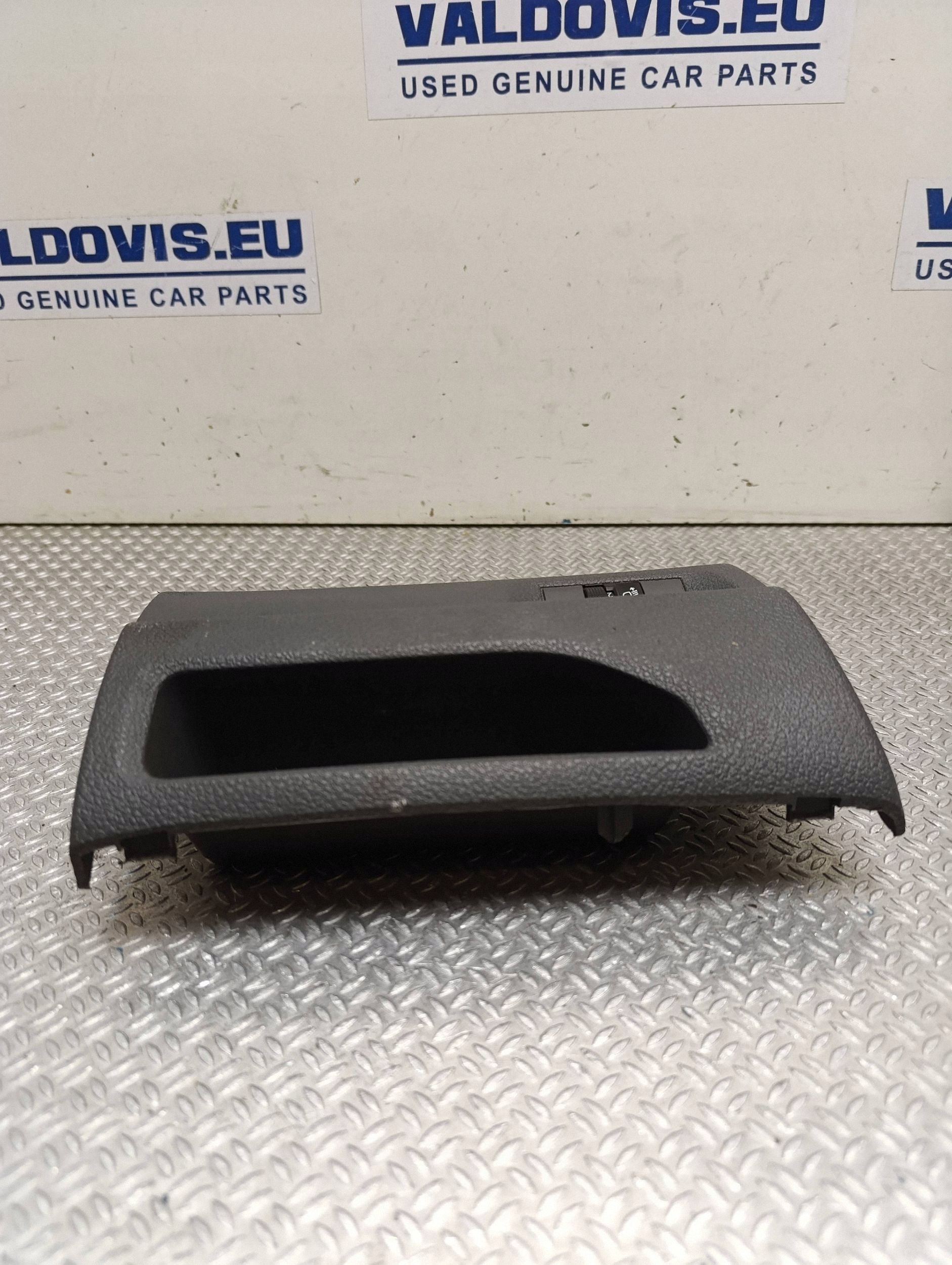Lade Peugeot Expert Furgon 9811952177