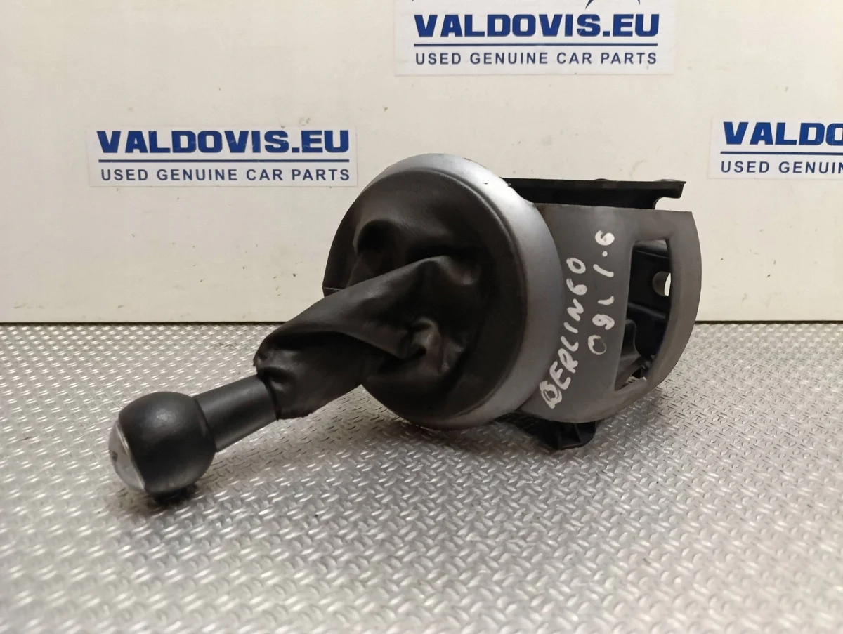 Vaihdevipu Citroen Berlingo 3833489D