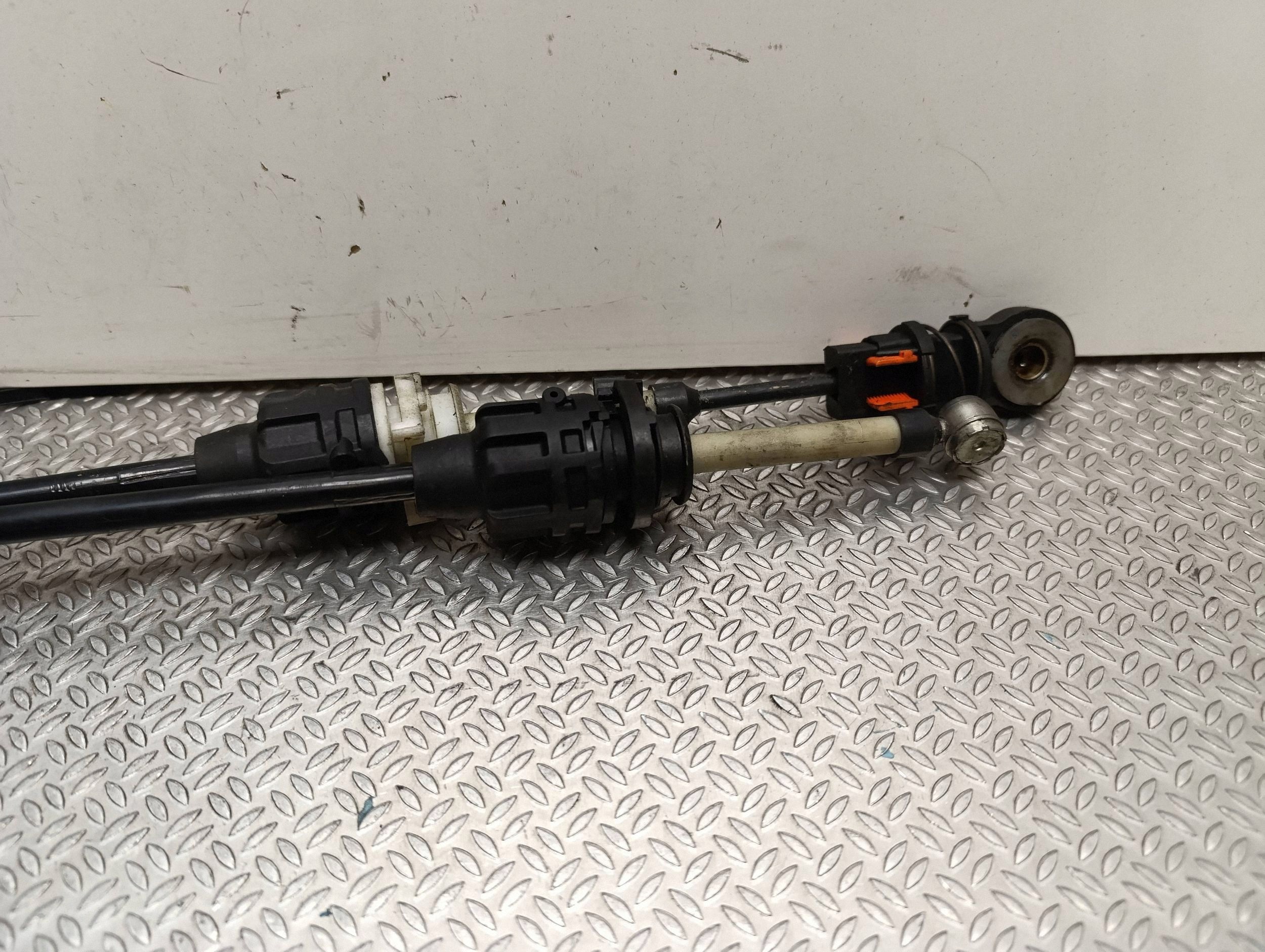 Renault 349359179R tendeur de câble boîte manuelle image 3