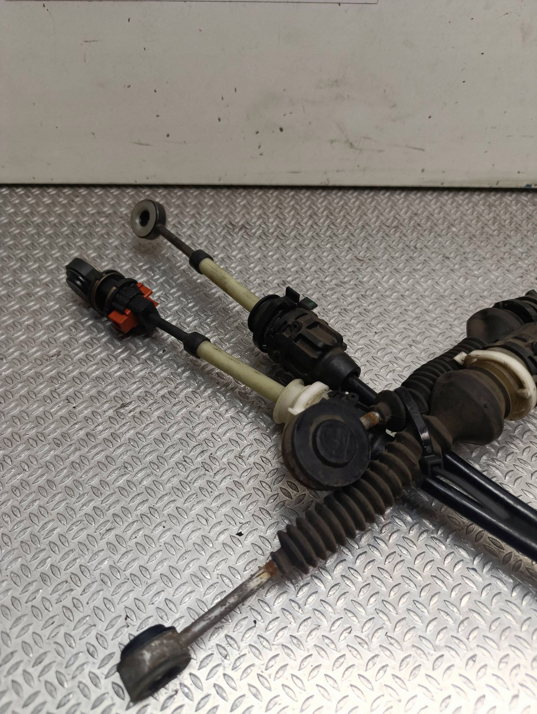 Opel OE 349359296R Pièce d'occasion image 3