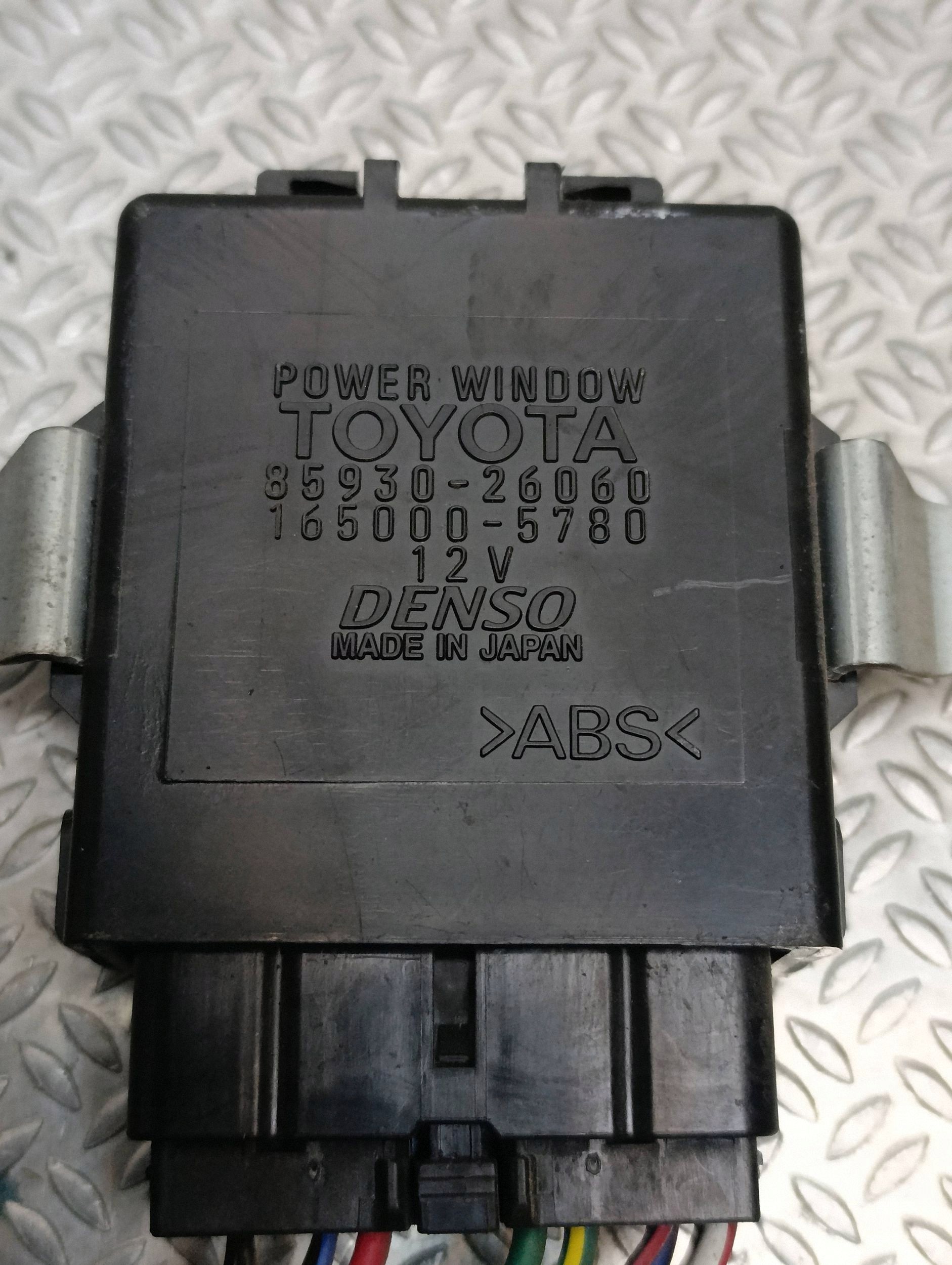 Relais Toyota Hiace H200 1650005780 image 4