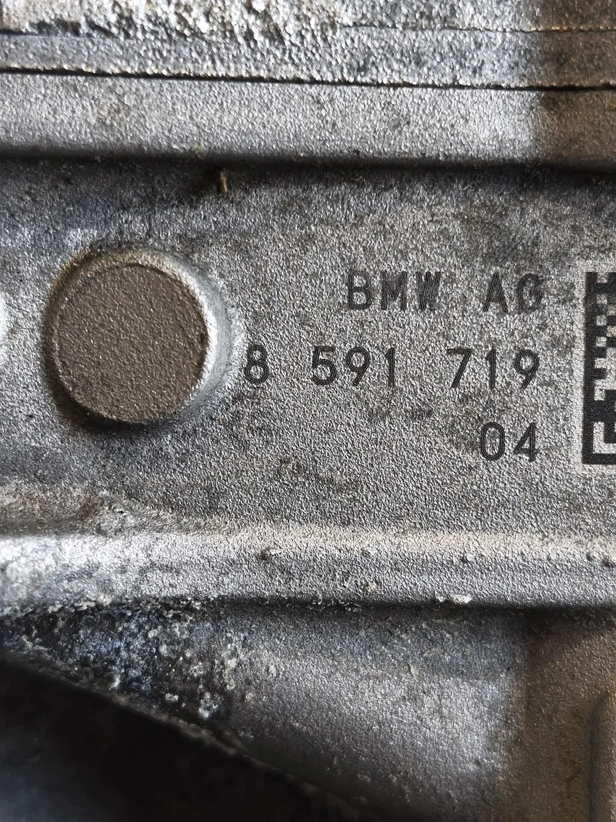 BMW MINI 2.0 D Wasserpumpe Basis 8591719 image 5