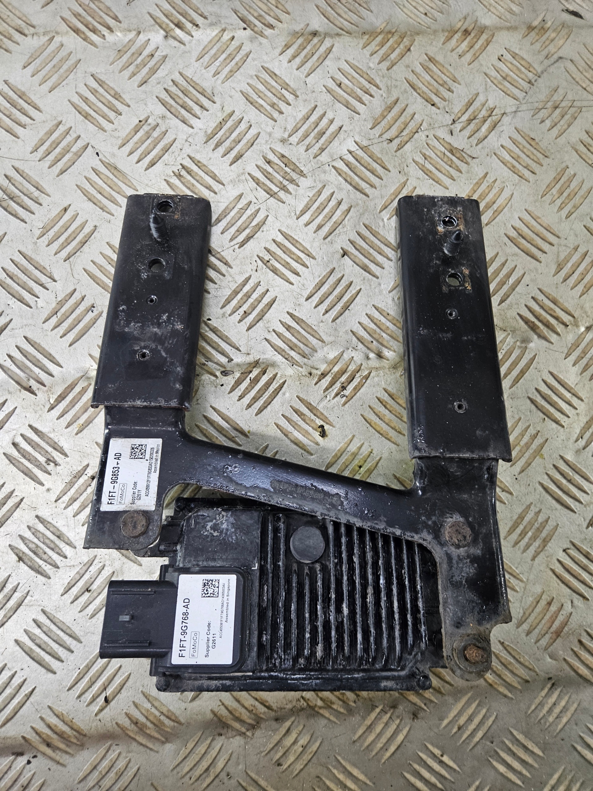 Módulo Radar Distronic Ford Focus MK3 Lift F1FT9G768AD image 3