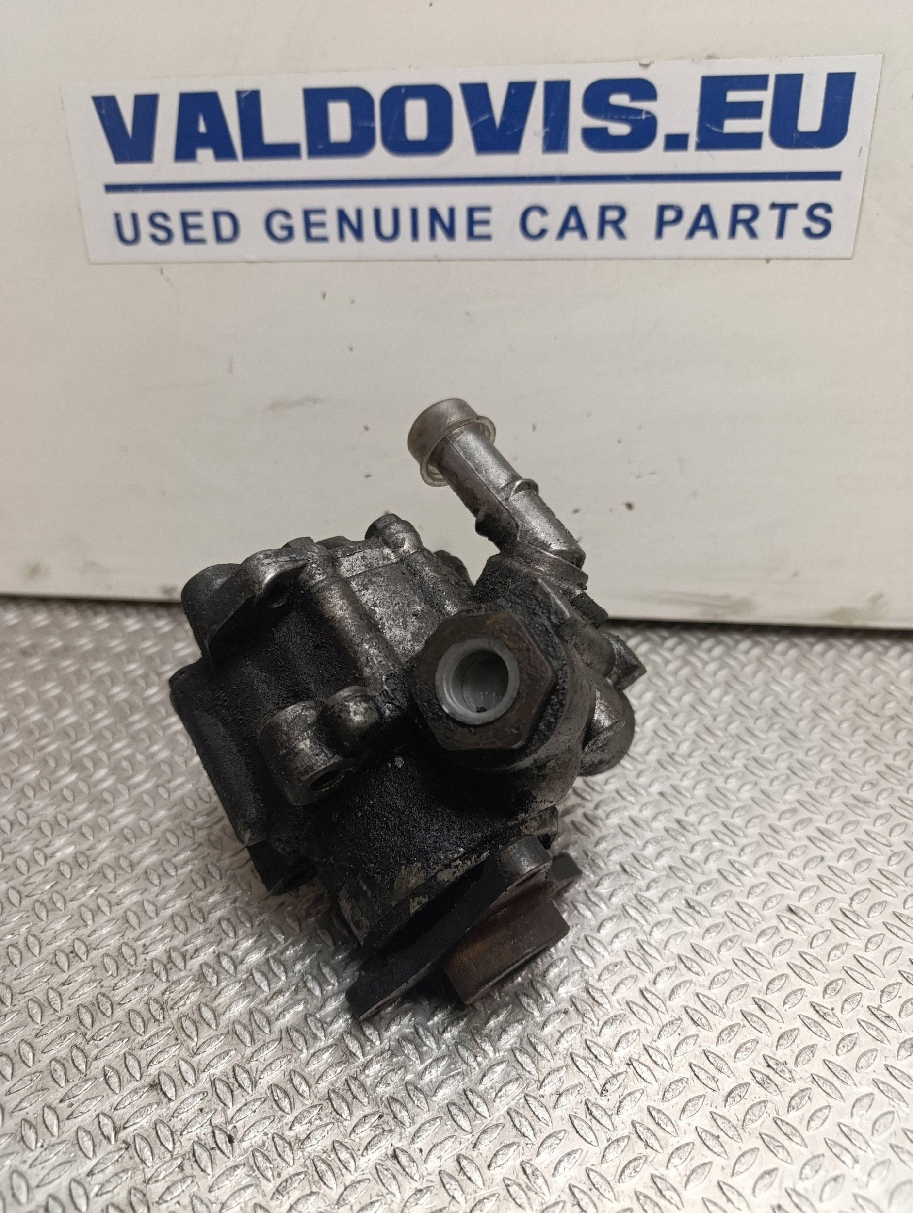 Pompe direction assistée Renault Master II 8200198992 image 2