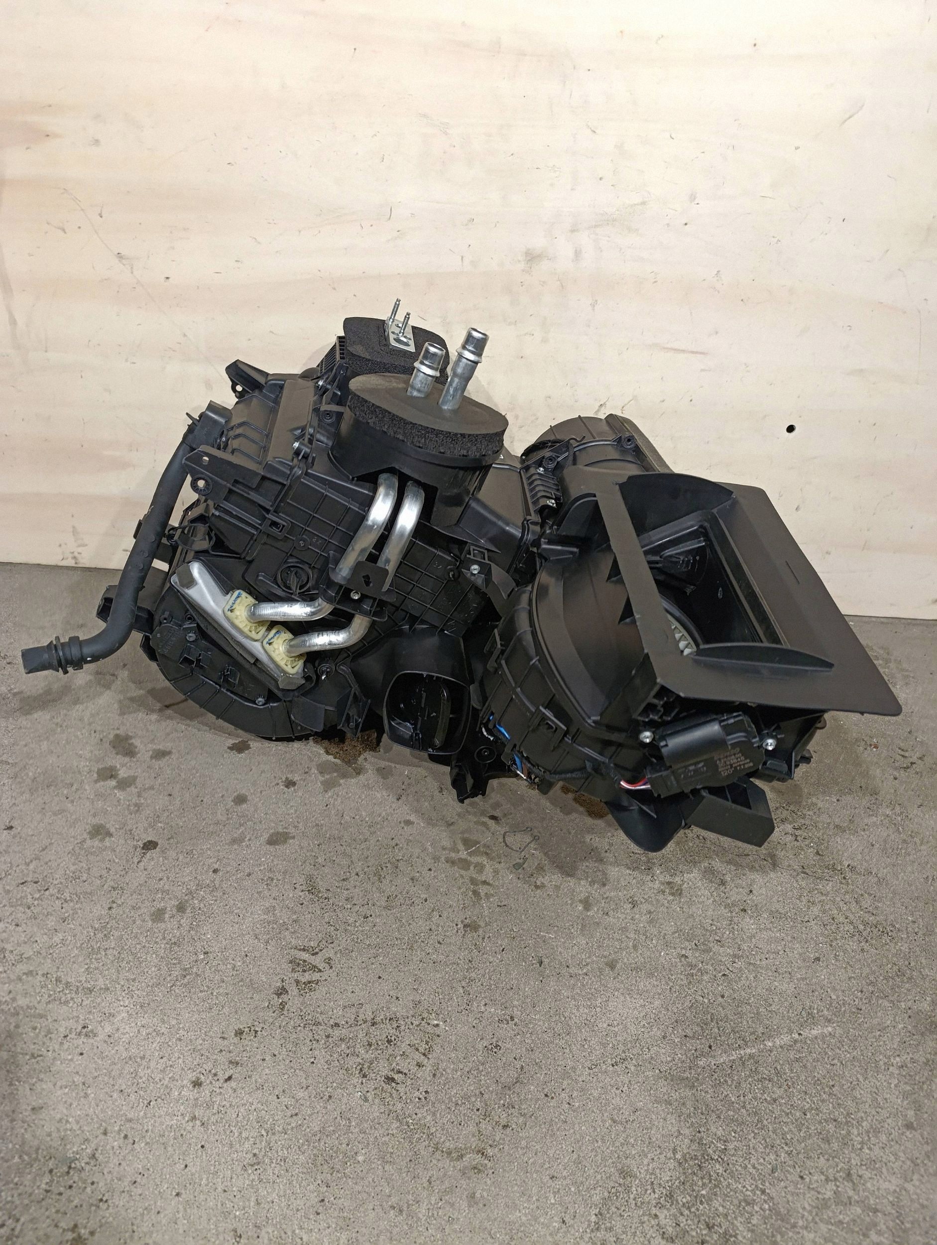 Renault 272702687R Usado image 4