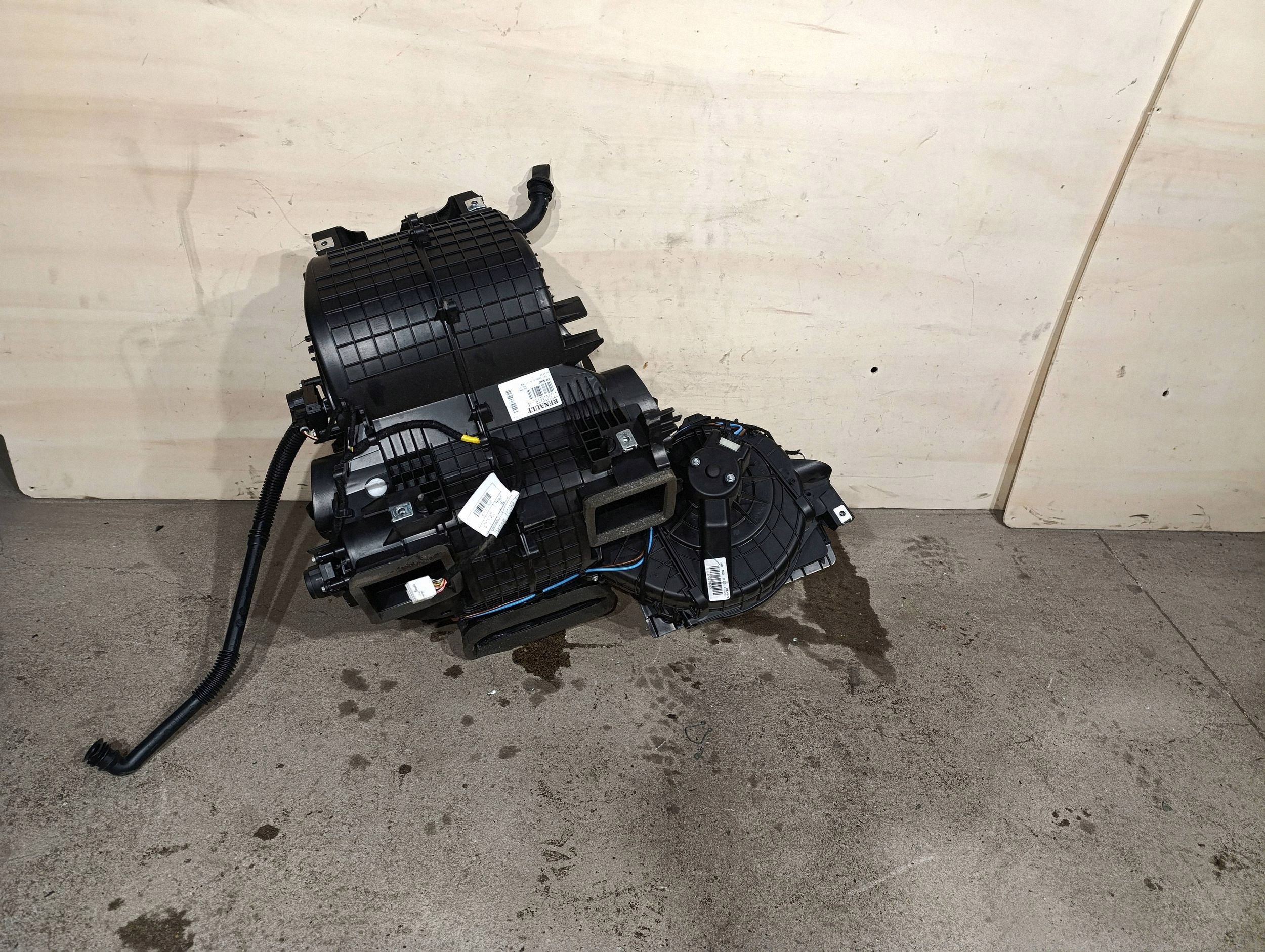 Renault 272702687R Usado image 6