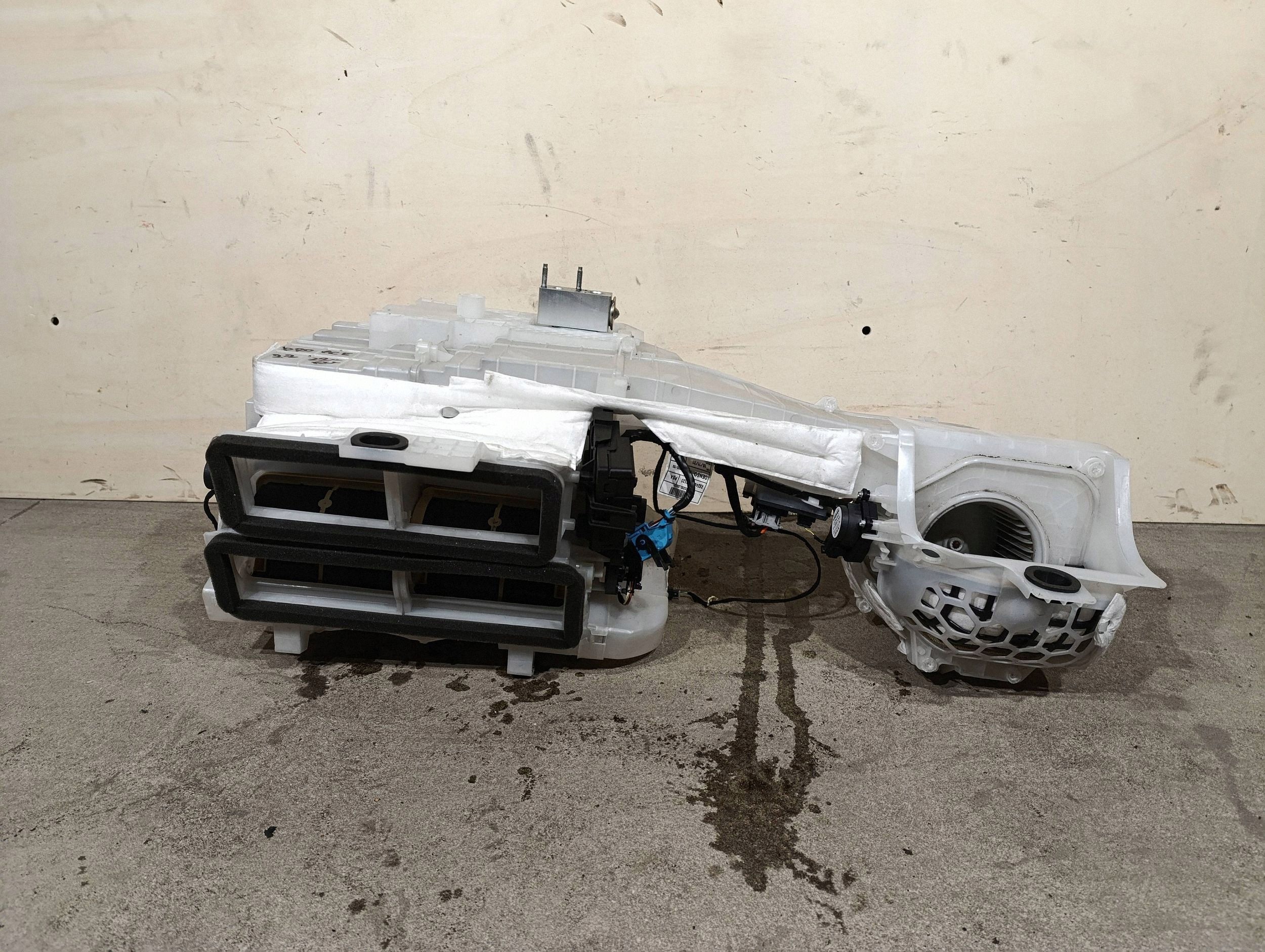 Radiateur Peugeot Expert Toyota Proace 9816889680 image 2