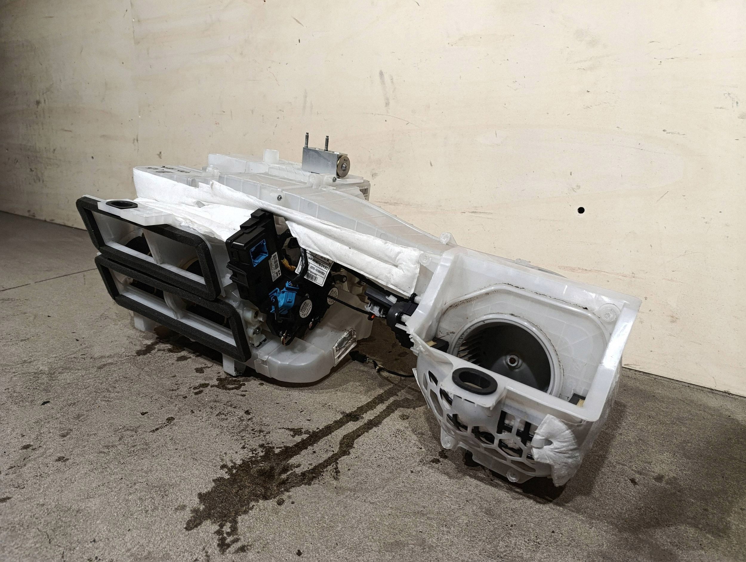Heizung Peugeot Expert Toyota Proace 9816889680