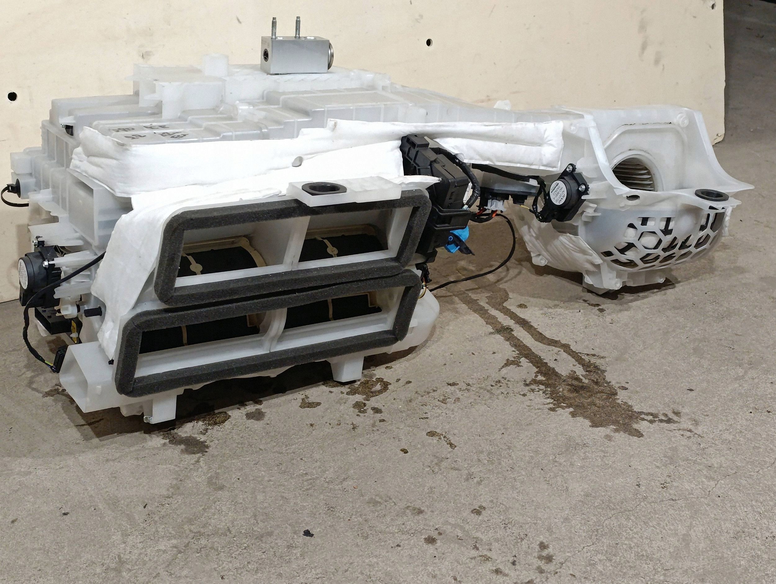 Radiateur Peugeot Expert Toyota Proace 9816889680 image 3