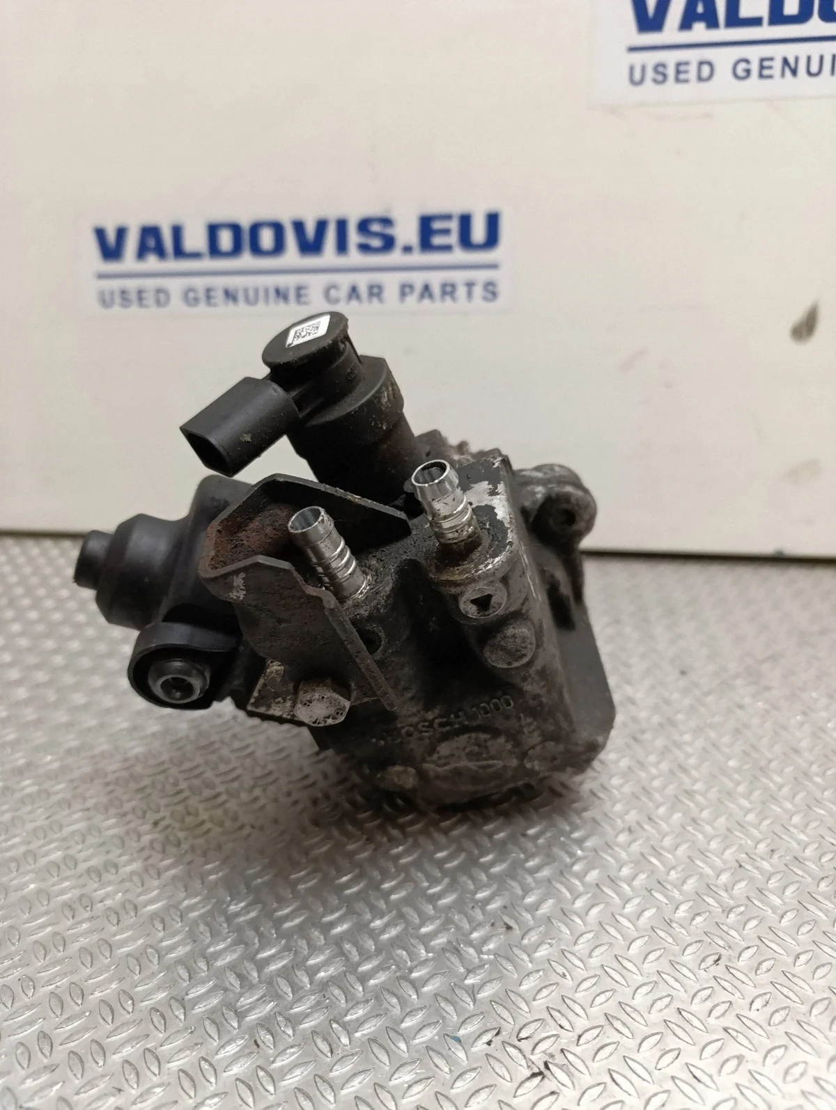 Volkswagen 03L130755J polttoainepumppu