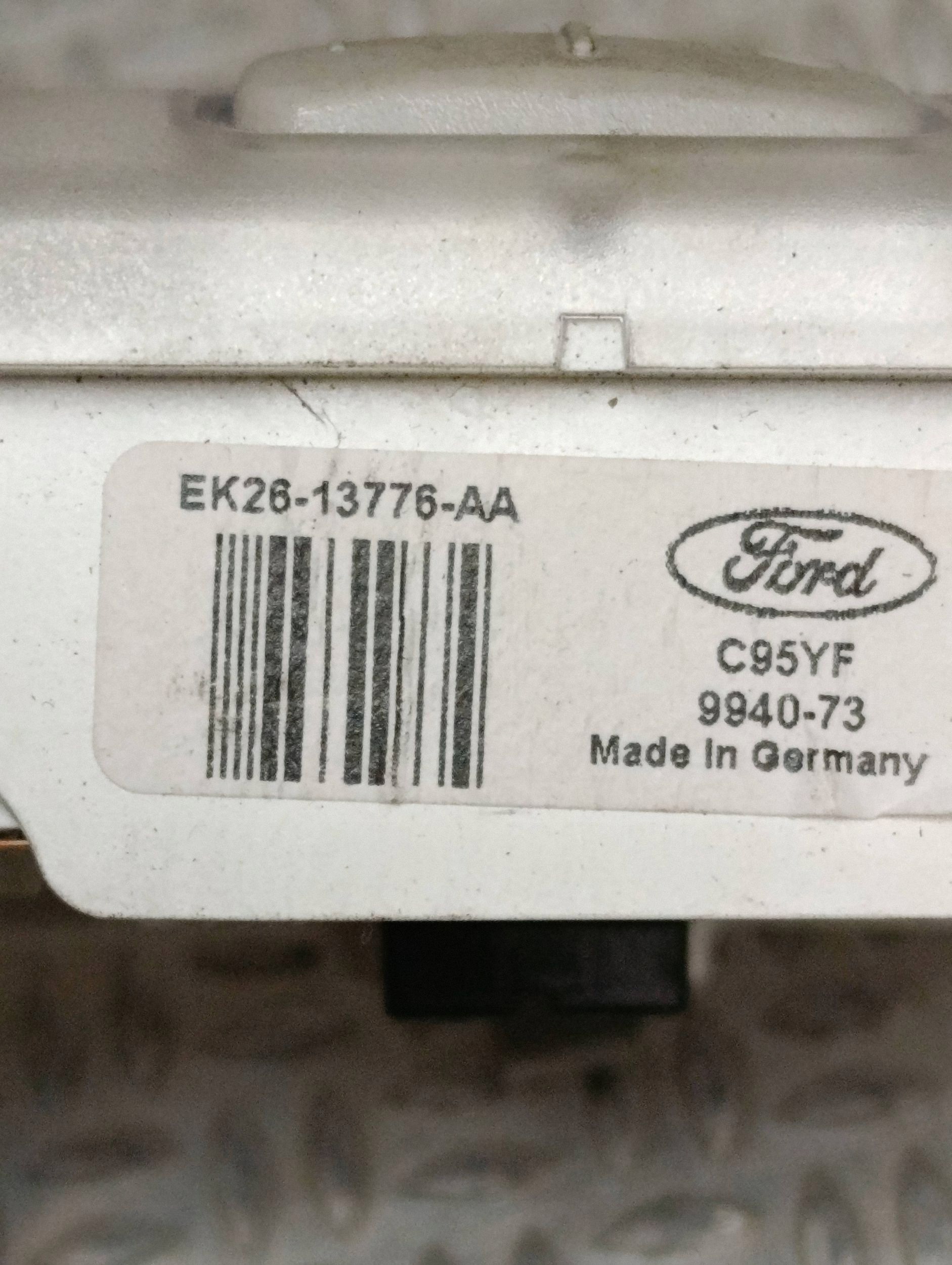Lampadaire intérieur Ford EK26-13776-AA image 4