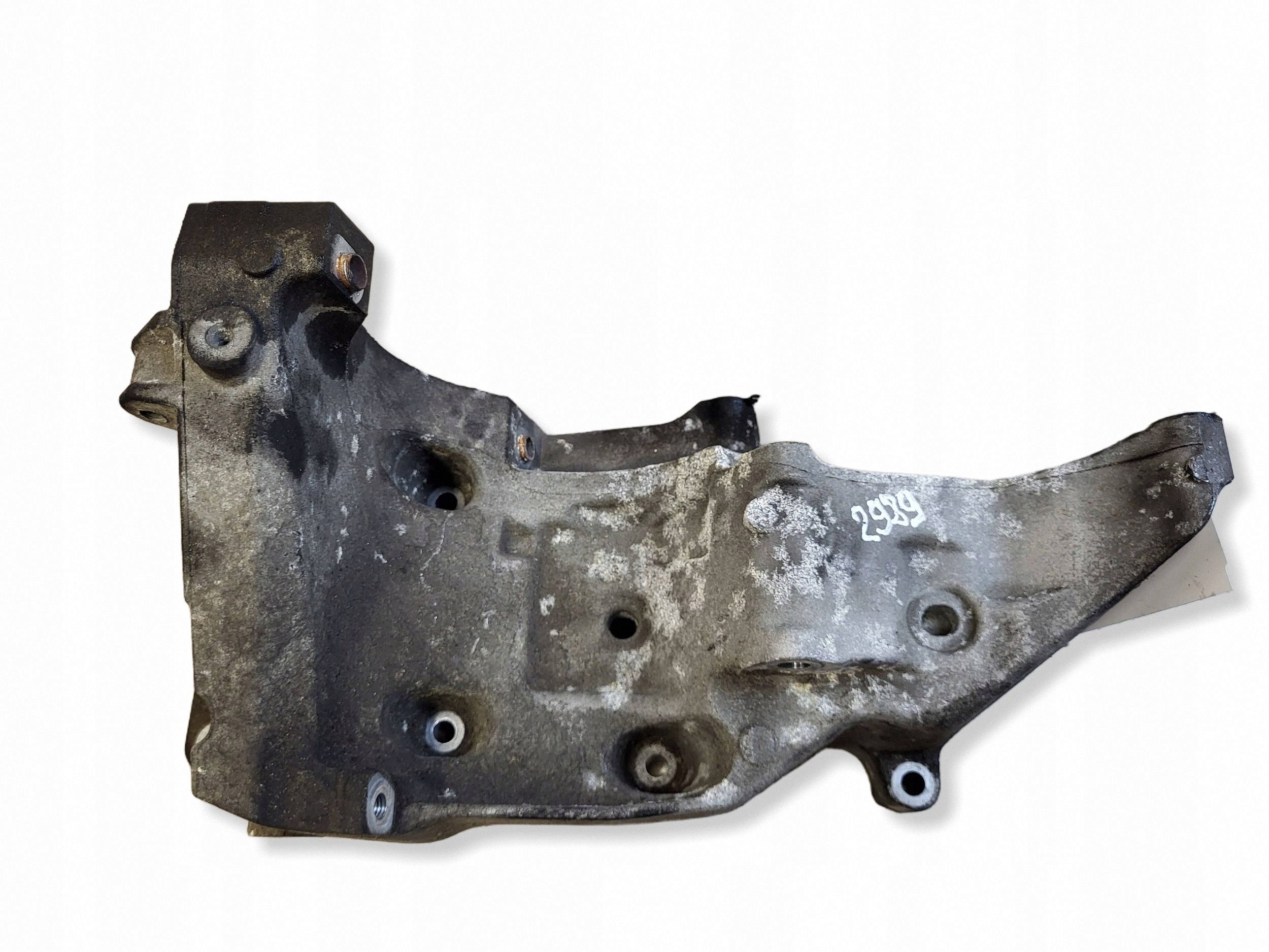 2011 BMW 3 E90 E91 Alternator Bracket Used OEM JUT265537 image 2