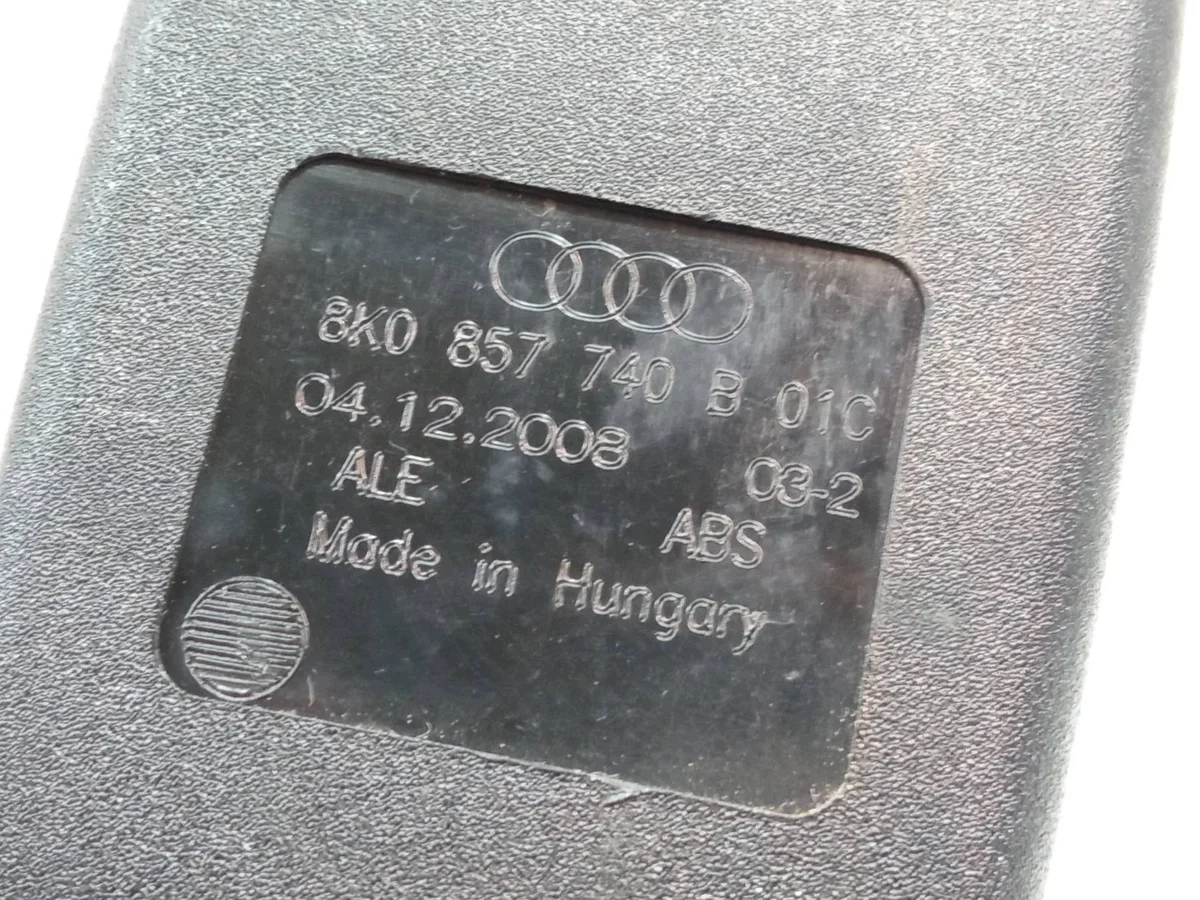 Gurtstraffer 8K0857740B Audi A4 B8 gebraucht image 3