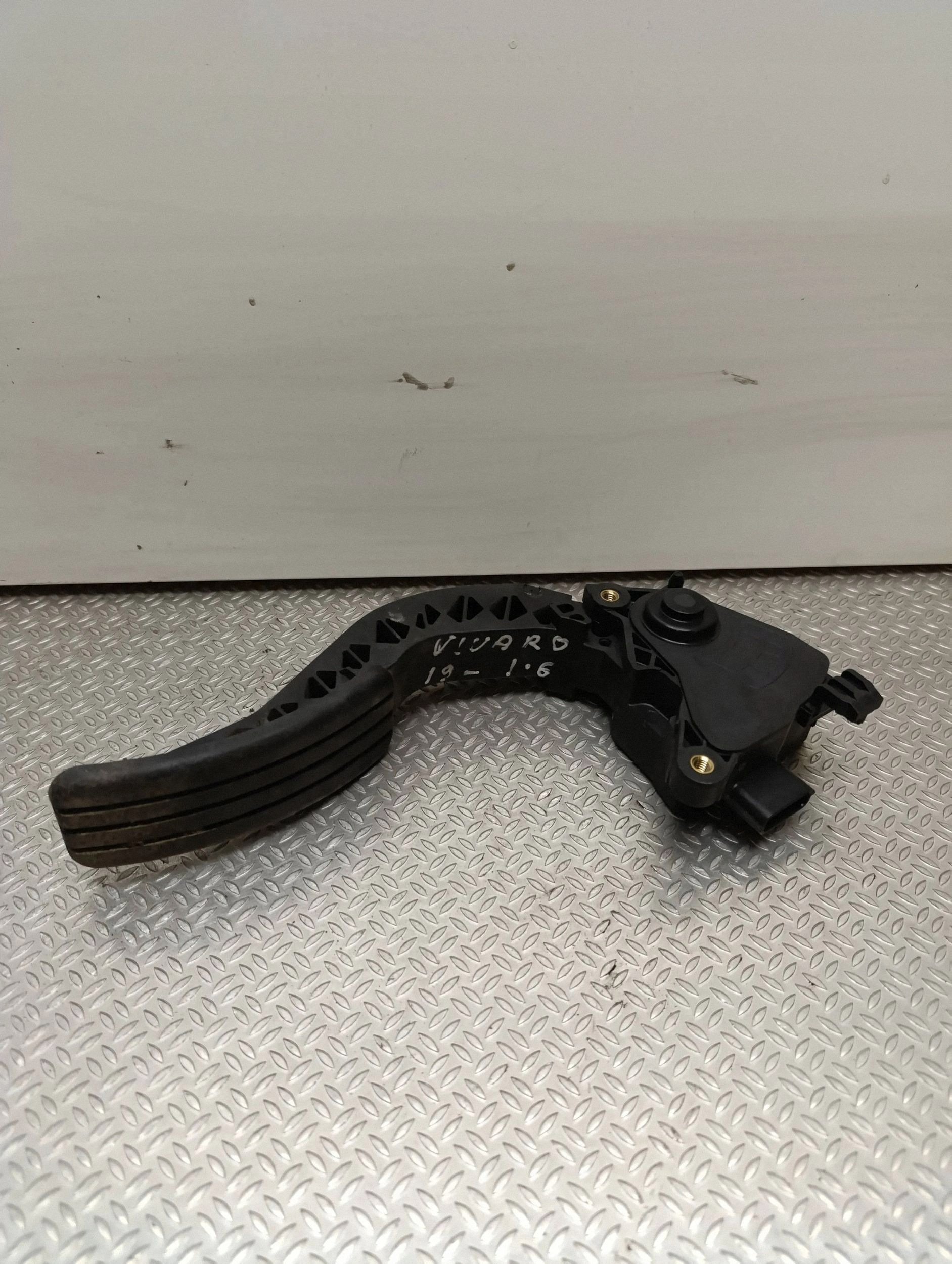Pedal Acelerador Renault Trafic 180024289R image 3